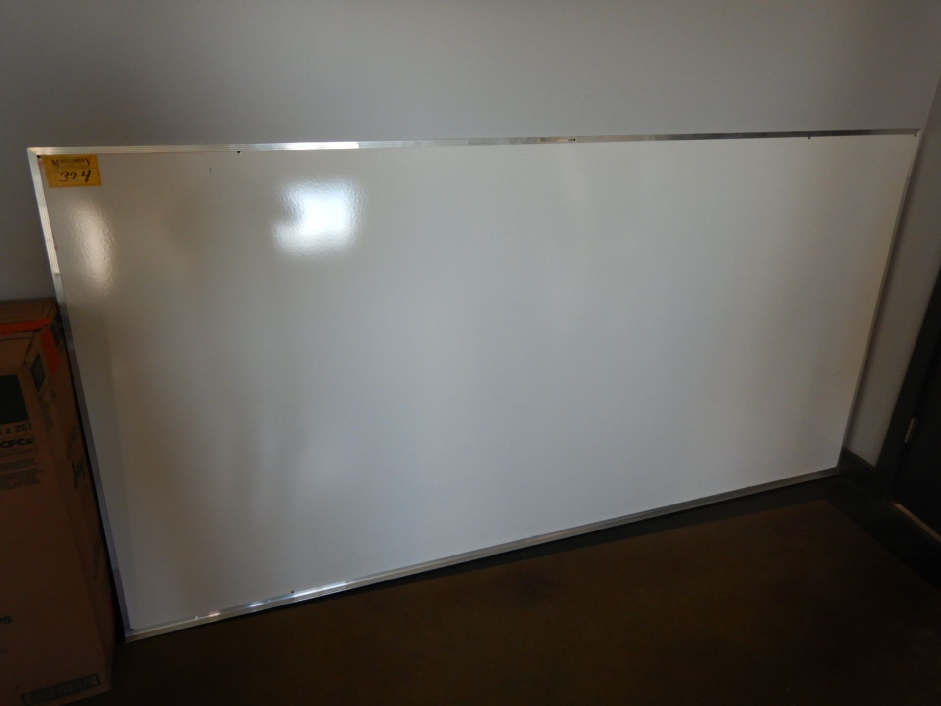 4FTX8FT WHITE BOARD