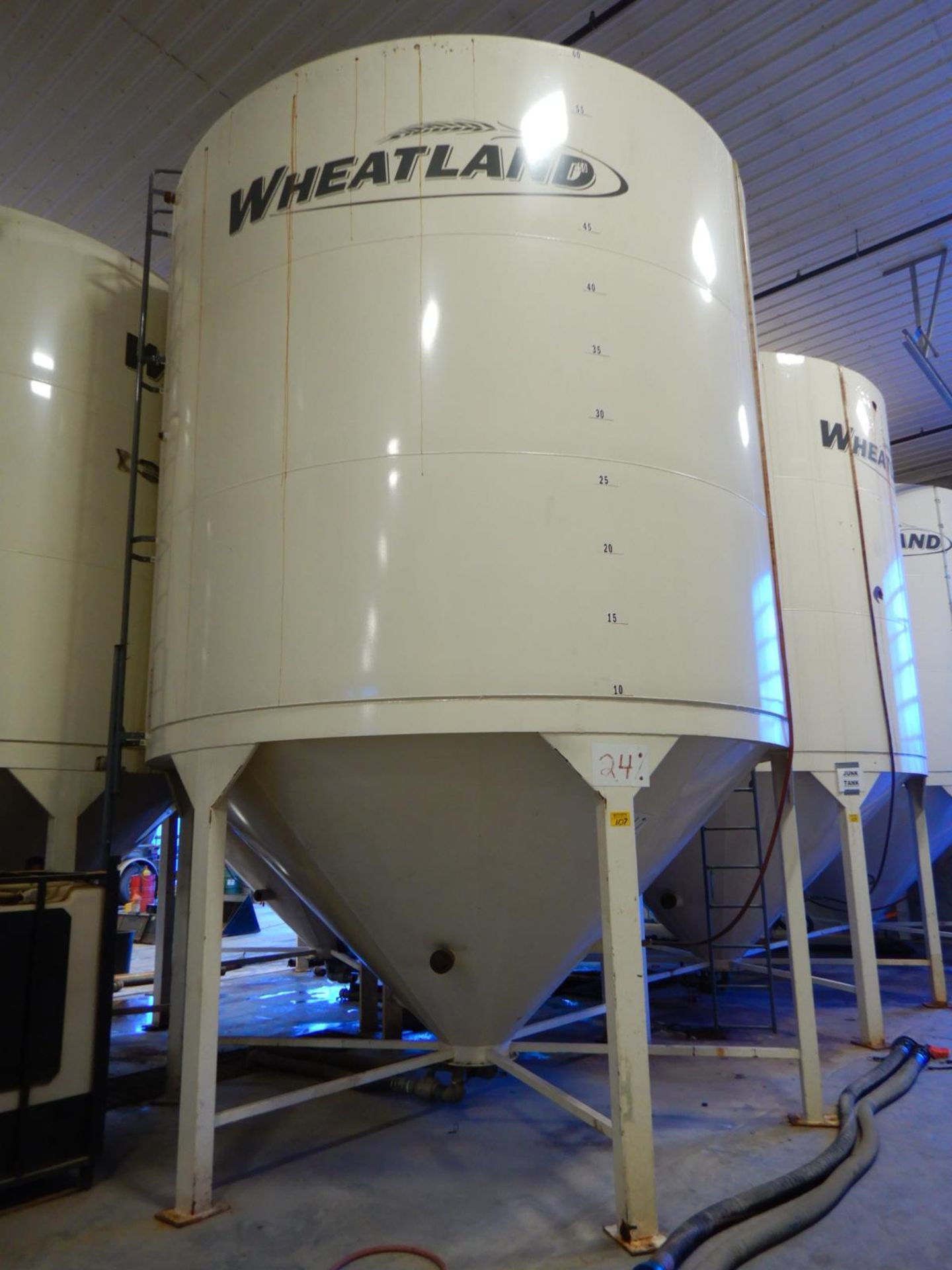 WHEATLAND M/N 1412EL SMOOTHWALL LIQUID HOPPER BIN, 18,449 GAL./2,084 BUSHEL, EPOXY LINED, W/ LADDER,