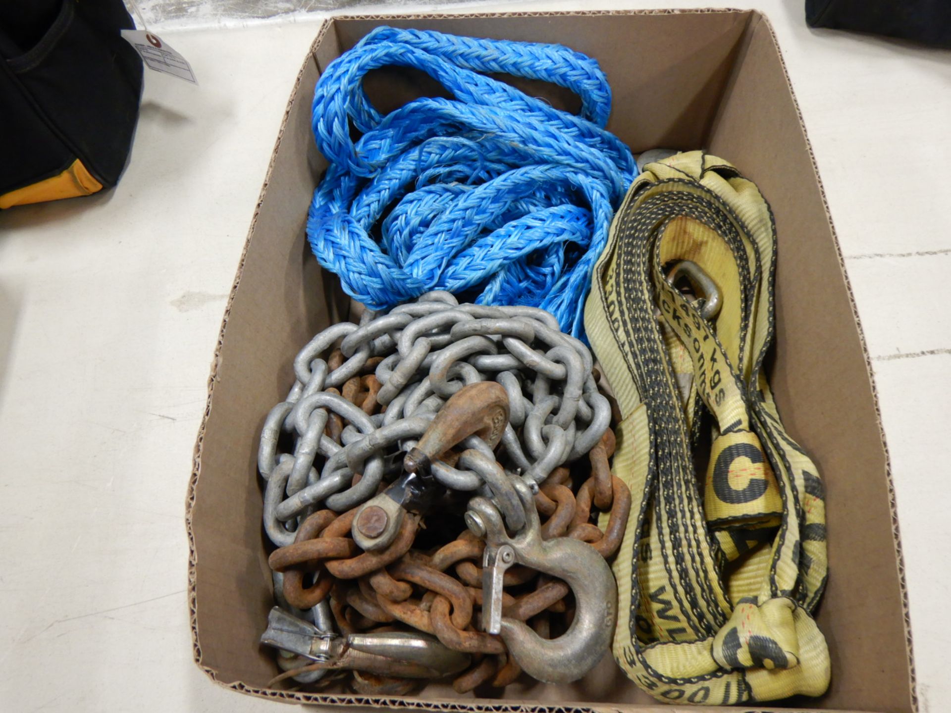 A26 CHAINS & HOOKS, TOW ROPE, WEB STRAP, ETC