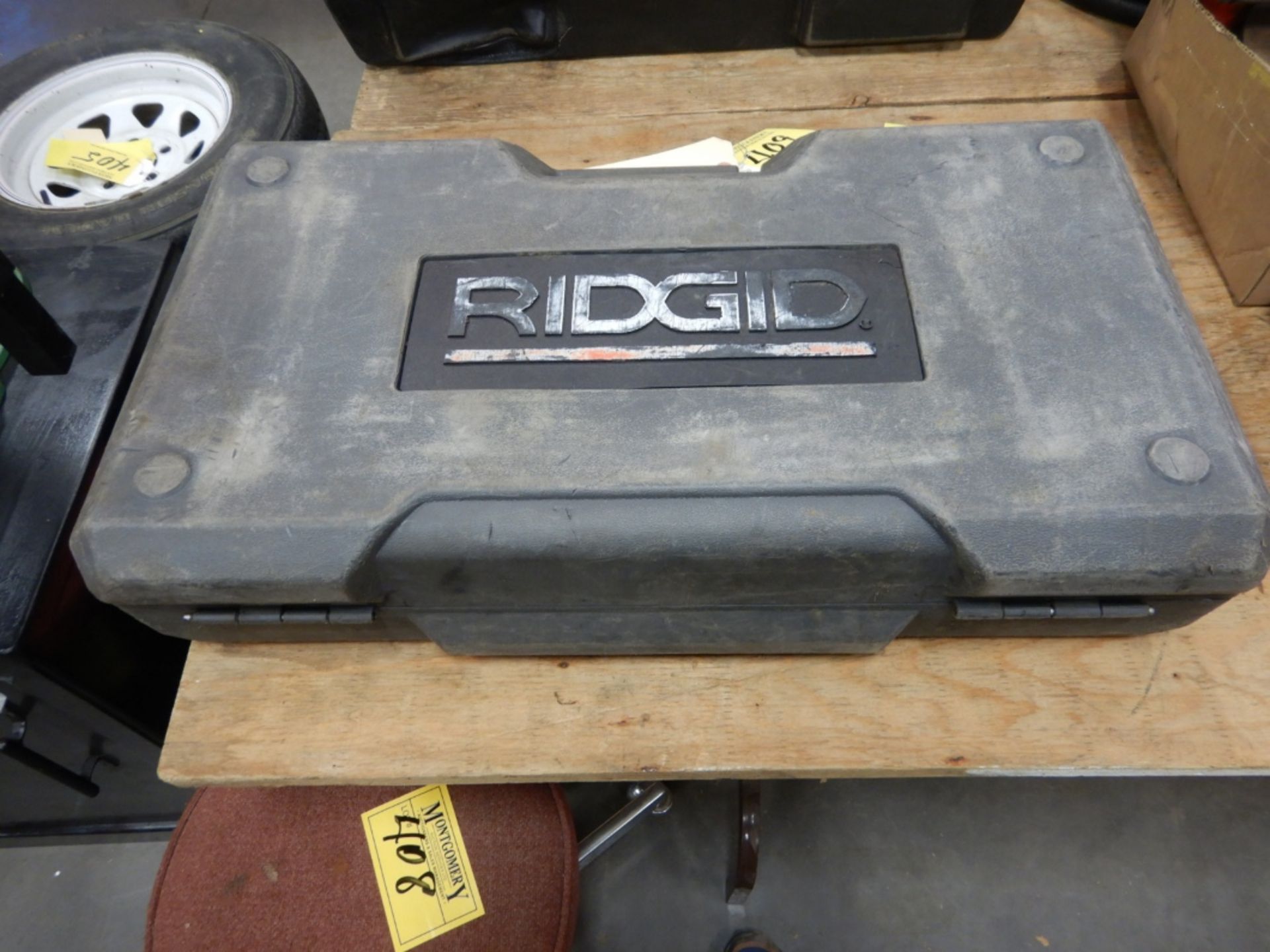 RIDGID PIPE THREADER SET - 1/8IN TO 2IN - Image 2 of 3