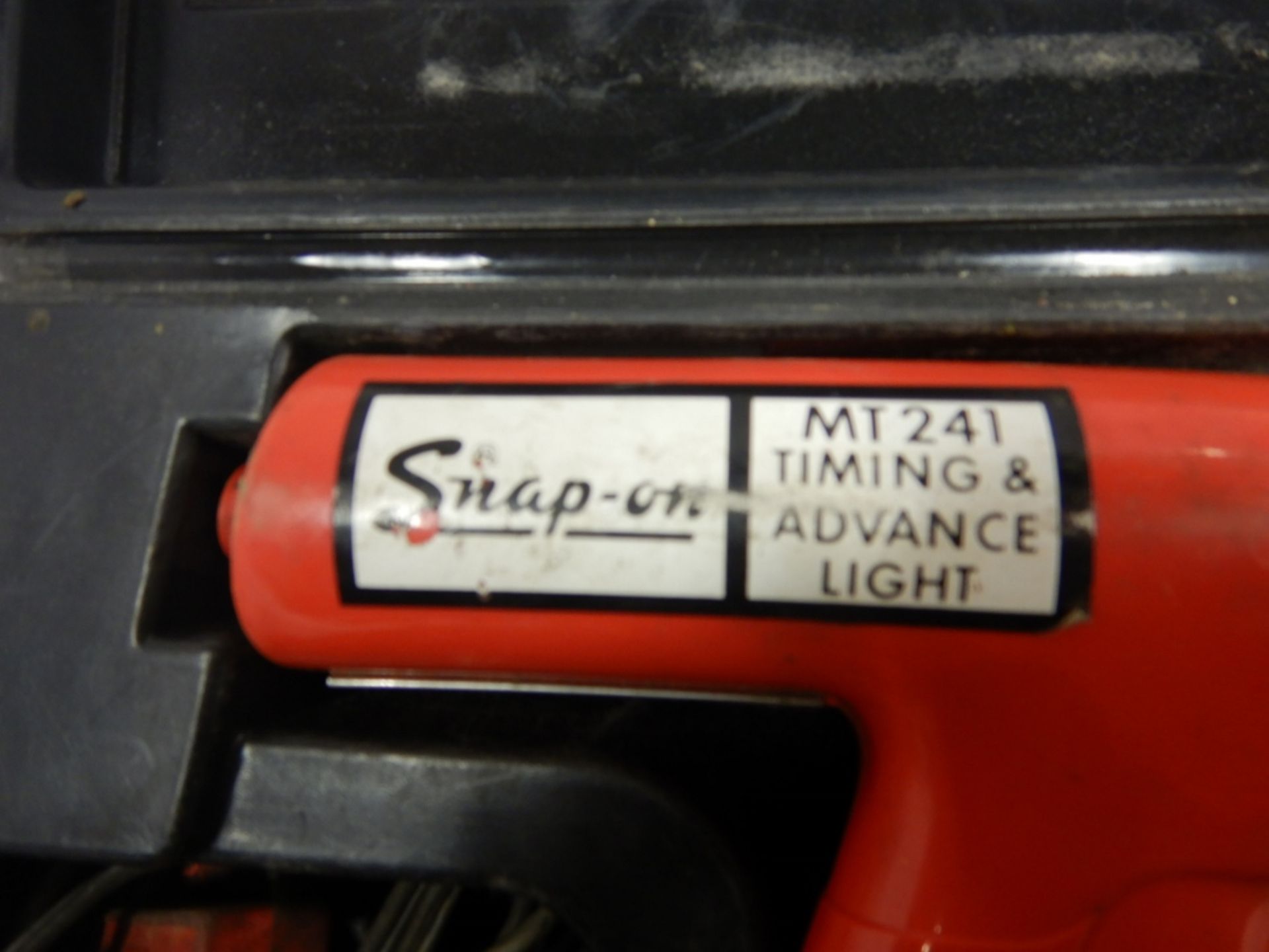 SNAP-ON TIMING AND ADVANCE LIGHT AND PENSKE DWELL TACHOMETER - Image 3 of 4