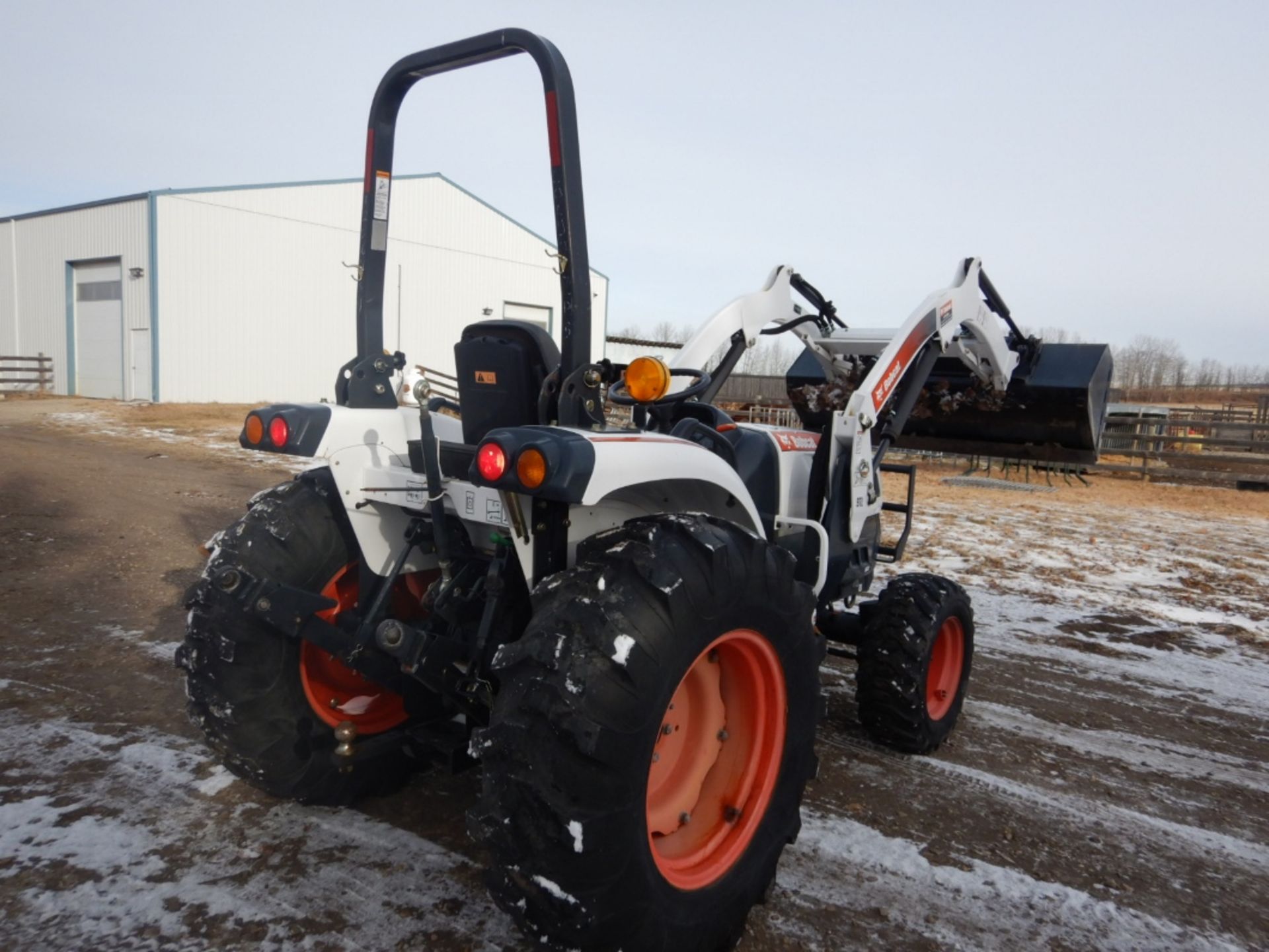 BOBCAT 445 TRACTOR, 4X4, DIESEL, HYDROSTATIC, 9TL FEL, 3-PT HITCH W/ REAR REMOTE, 777HRS - Image 13 of 21