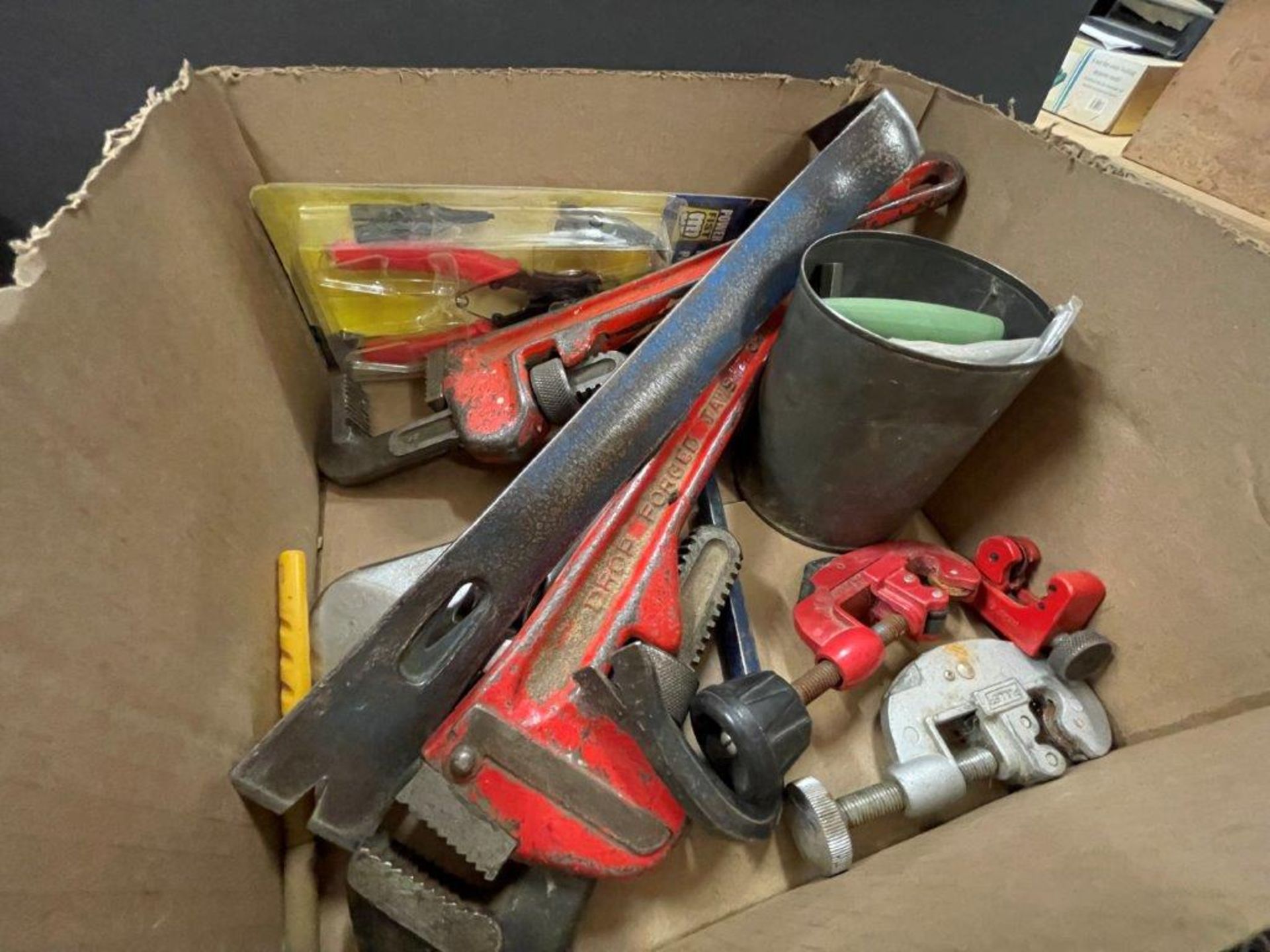 L/O ASSORTED TOOLS PIPE WRENCHES, CRESCENT WRENCH, TUBING CUTTERS, SNAP RING PLIERS - Image 2 of 2
