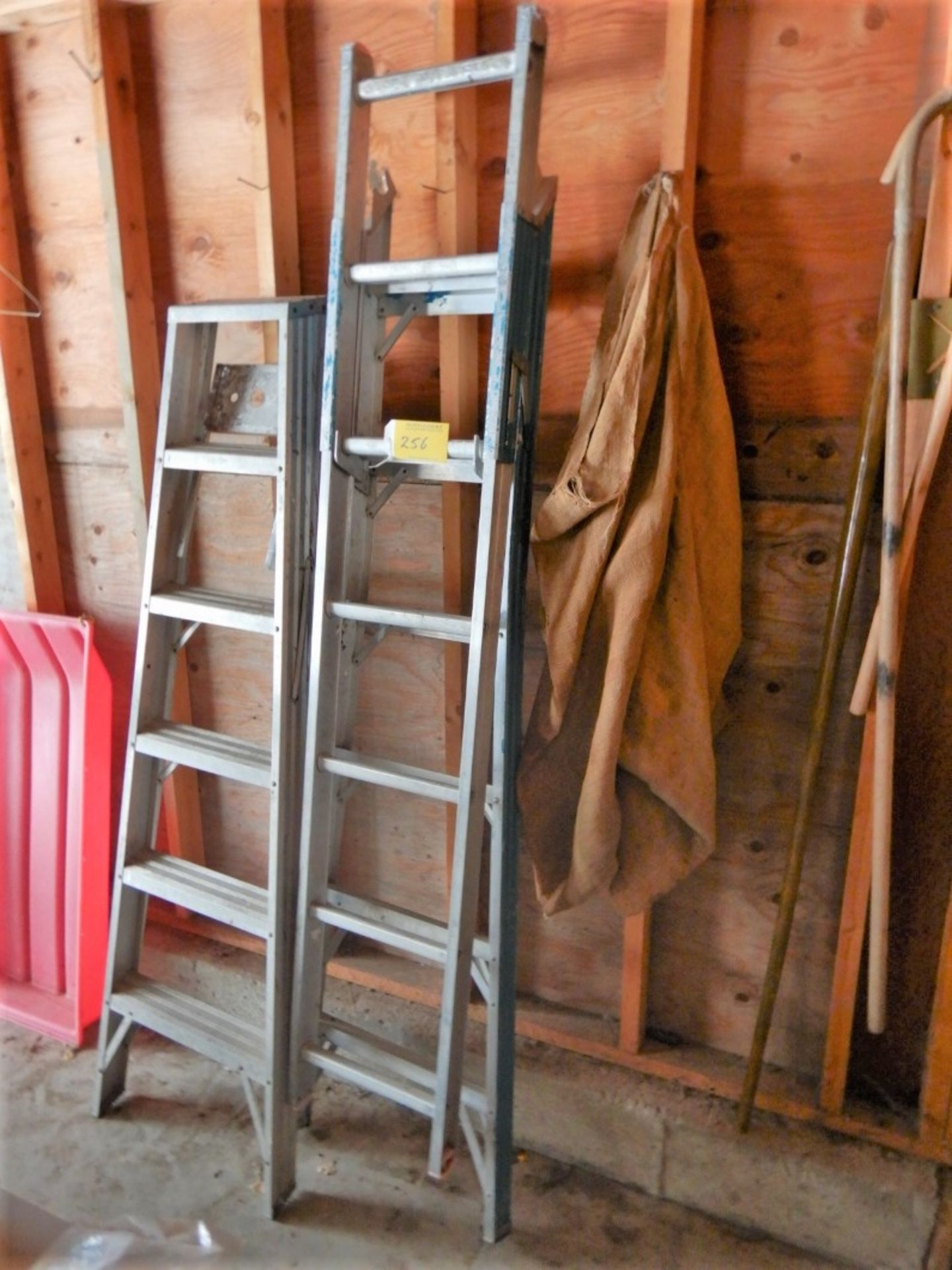 7FT ADJUSTABLE LADDER AND 6FT STEP LADDER