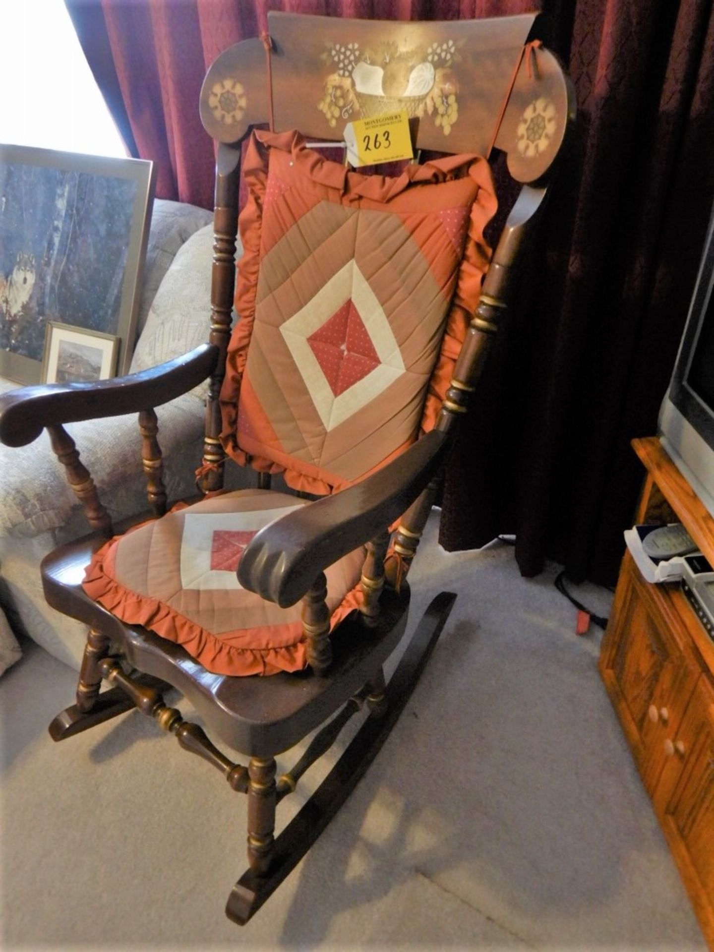 WOODEN ROCKING CHAIR - Image 2 of 2