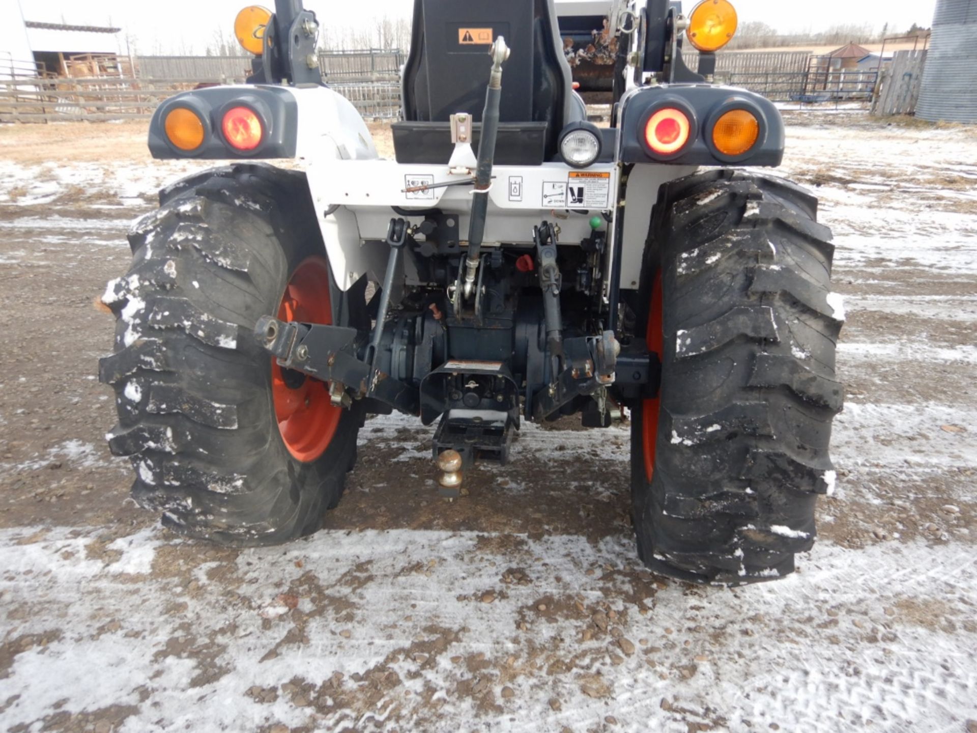 BOBCAT 445 TRACTOR, 4X4, DIESEL, HYDROSTATIC, 9TL FEL, 3-PT HITCH W/ REAR REMOTE, 777HRS - Image 12 of 21