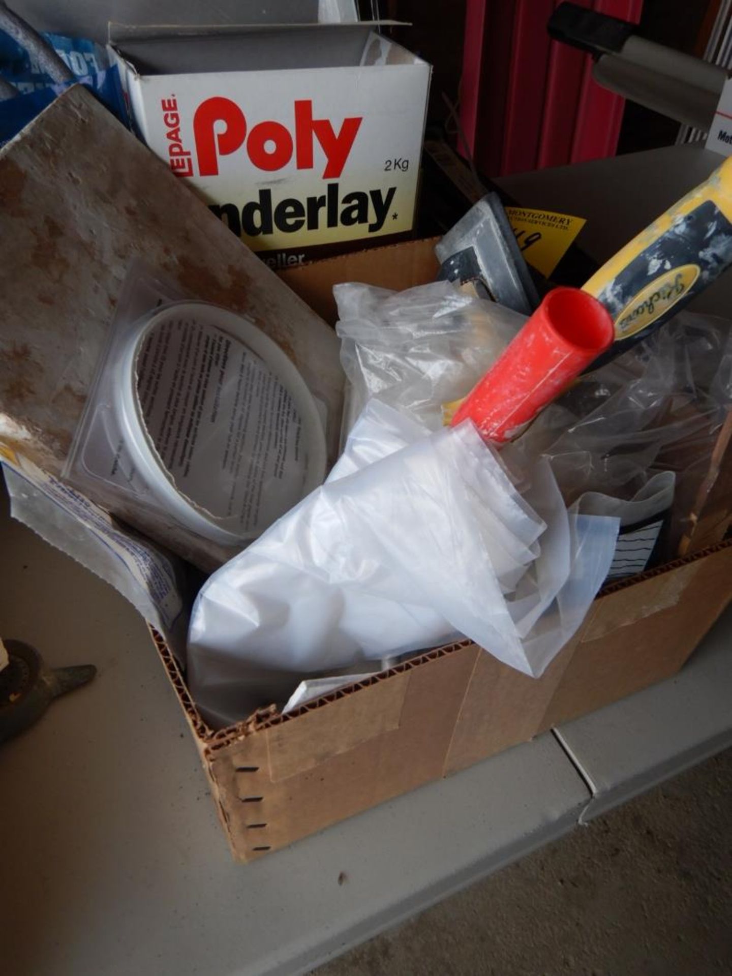 L/O TILE BREAK, DRYWALL, PAINTING TOOLS, AND DROP CLOTHS - Image 6 of 6