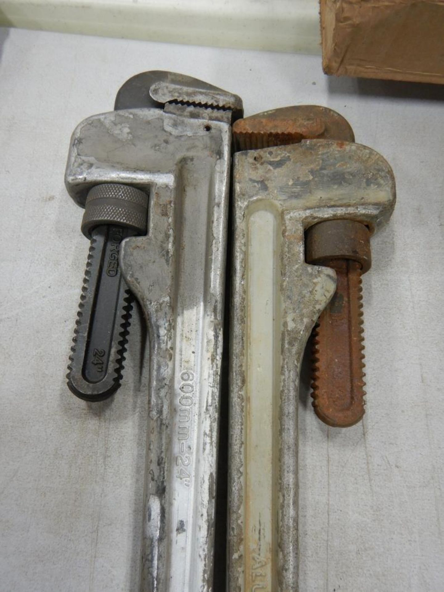 2-24IN ALUMINUM PIPE WRENCHES - Image 3 of 3
