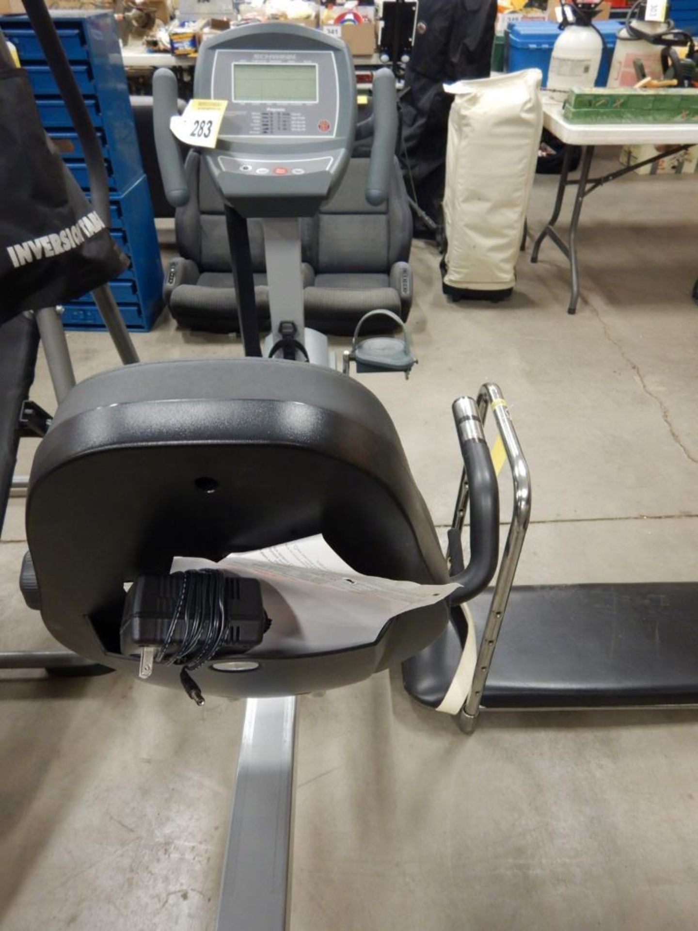 SCHWINN RECUMBENT EXCERSISE BIKE SRB-1800