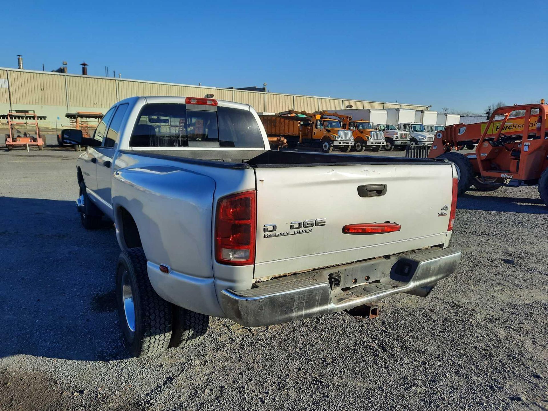 2003 DODGE RAM 3500 4X4 CREW CAB DUALLY PICK UP TRUCK - Image 2 of 20