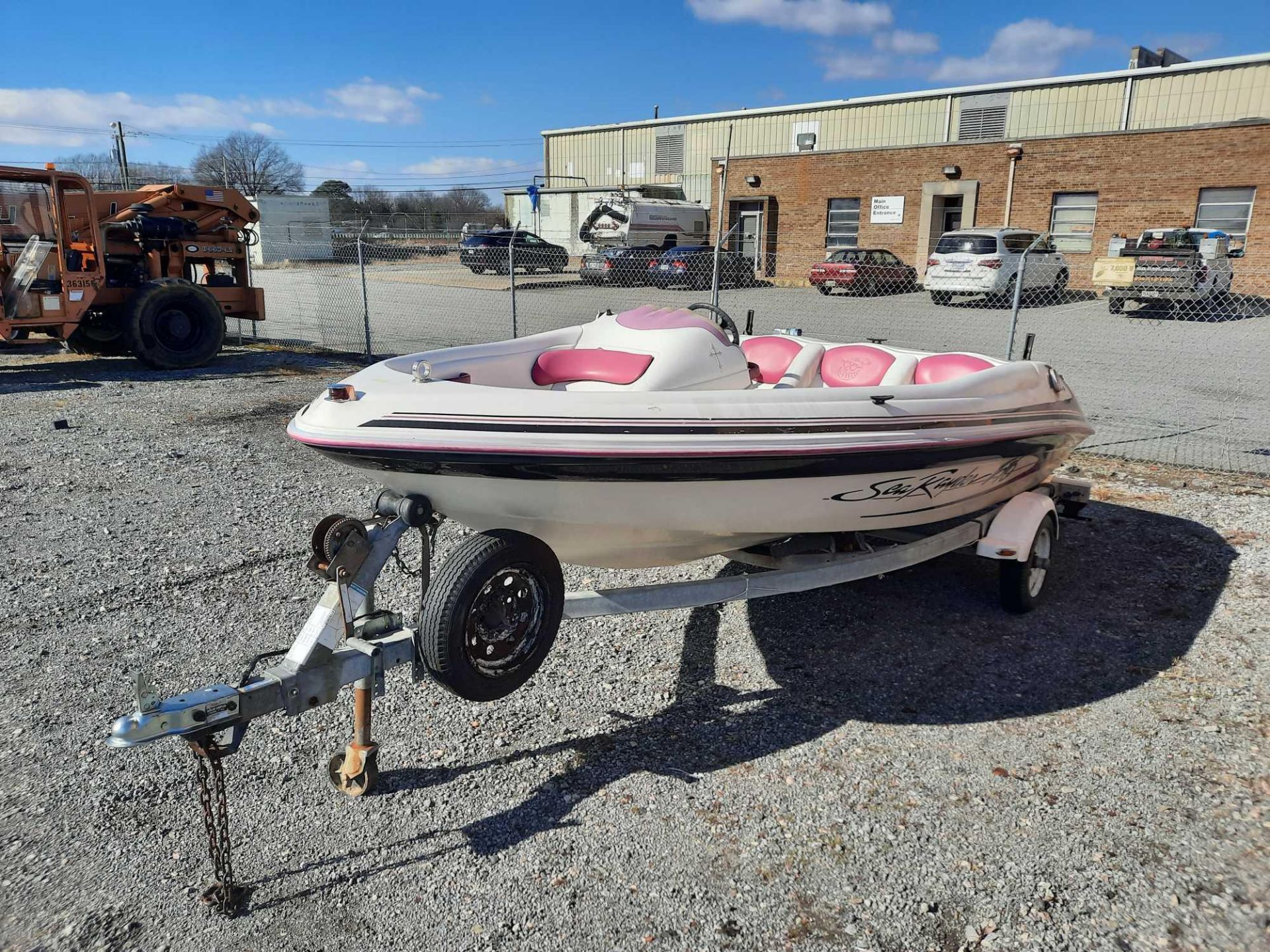 Z-16 SEA RAYDER BOAT - Image 4 of 14