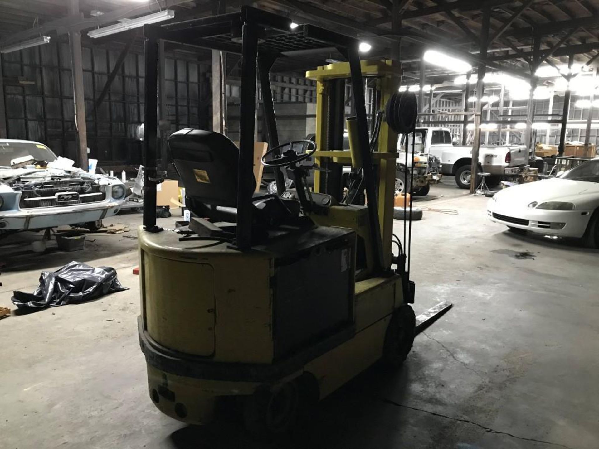 CLARKE EC500 5000# CAP. ELECTRIC FORKLIFT - Image 4 of 4