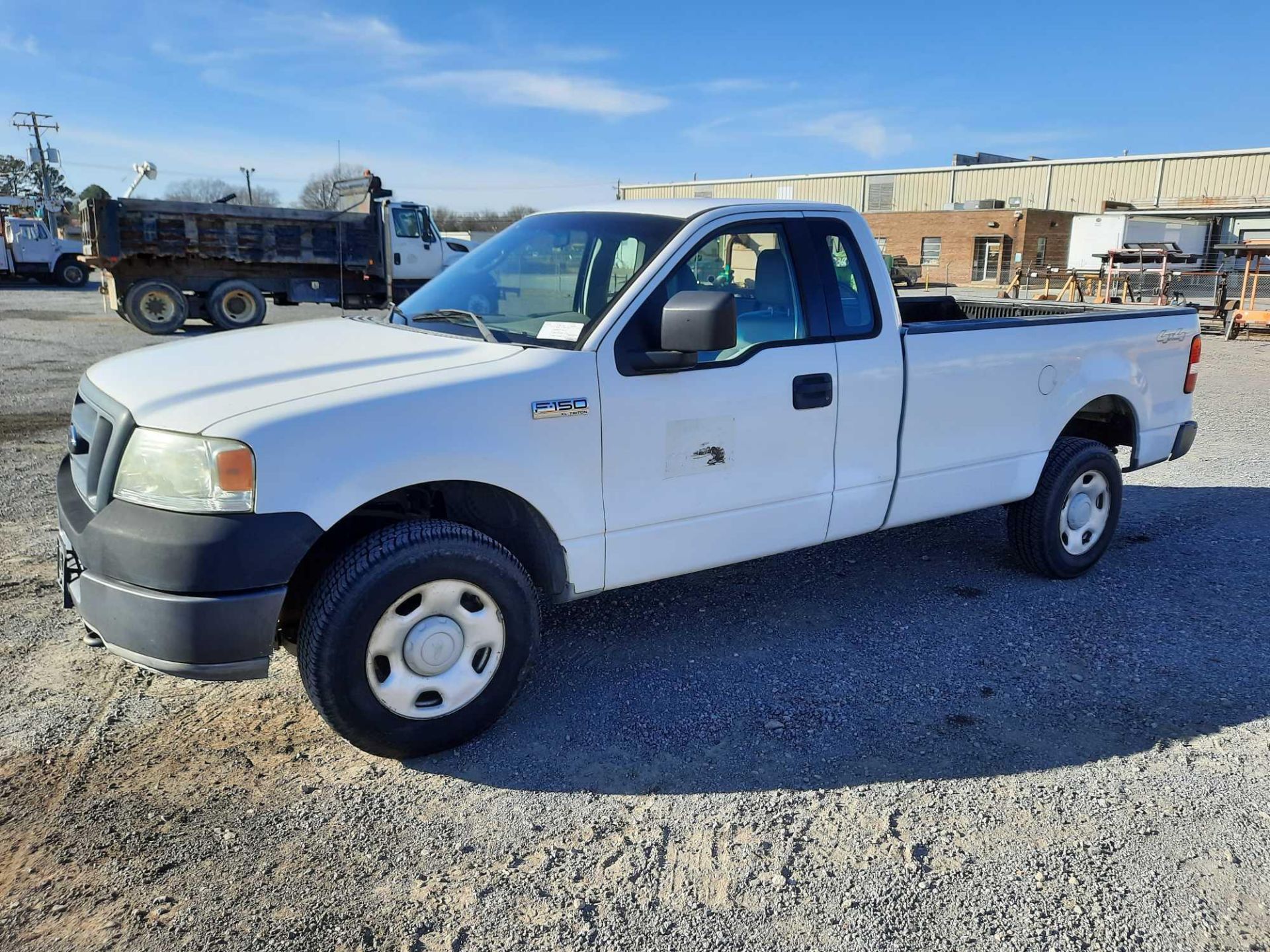 2005 FORD F-150 XL EXTRA CAB 4X4