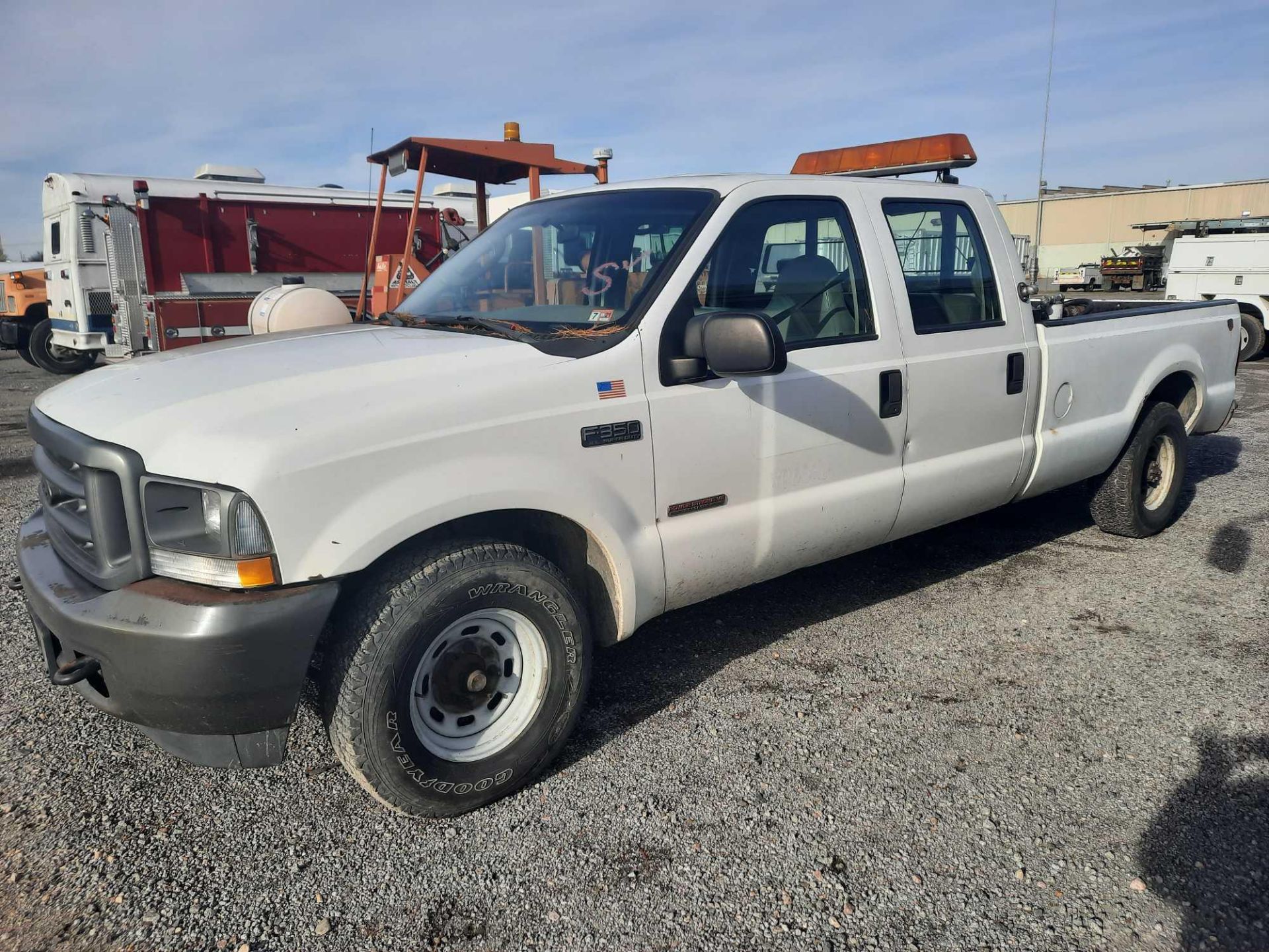 2003 FORD F350 PICK UP TRUCK (VDOT UNIT: R06580) (INOPERABLE)