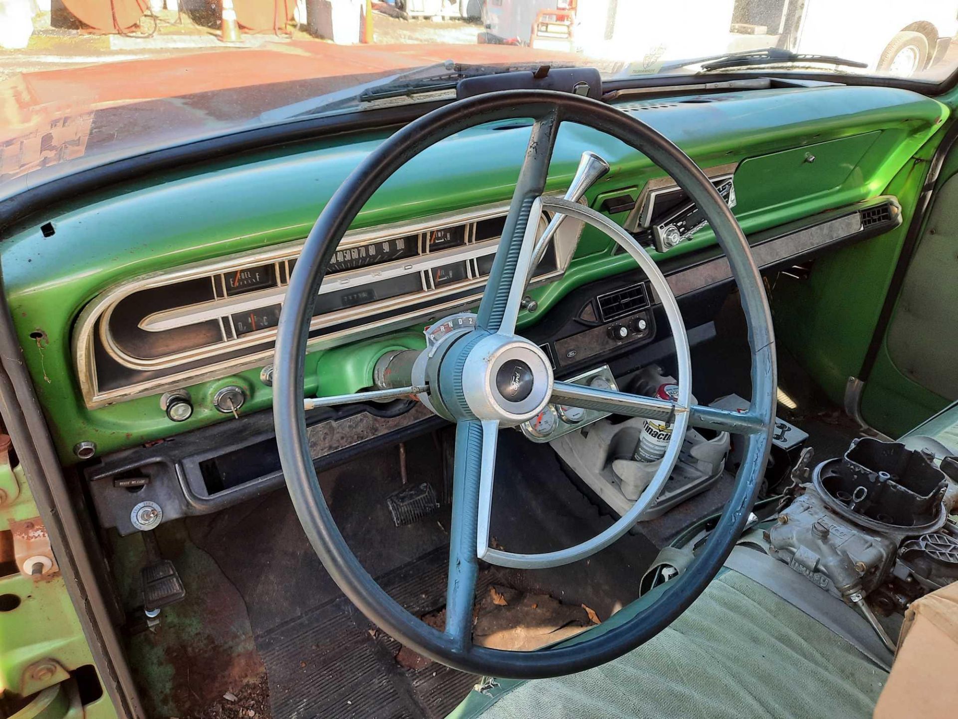 1972 FORD CREW CAB 350 PICK UP TRUCK (INOPERABLE) - Image 7 of 15