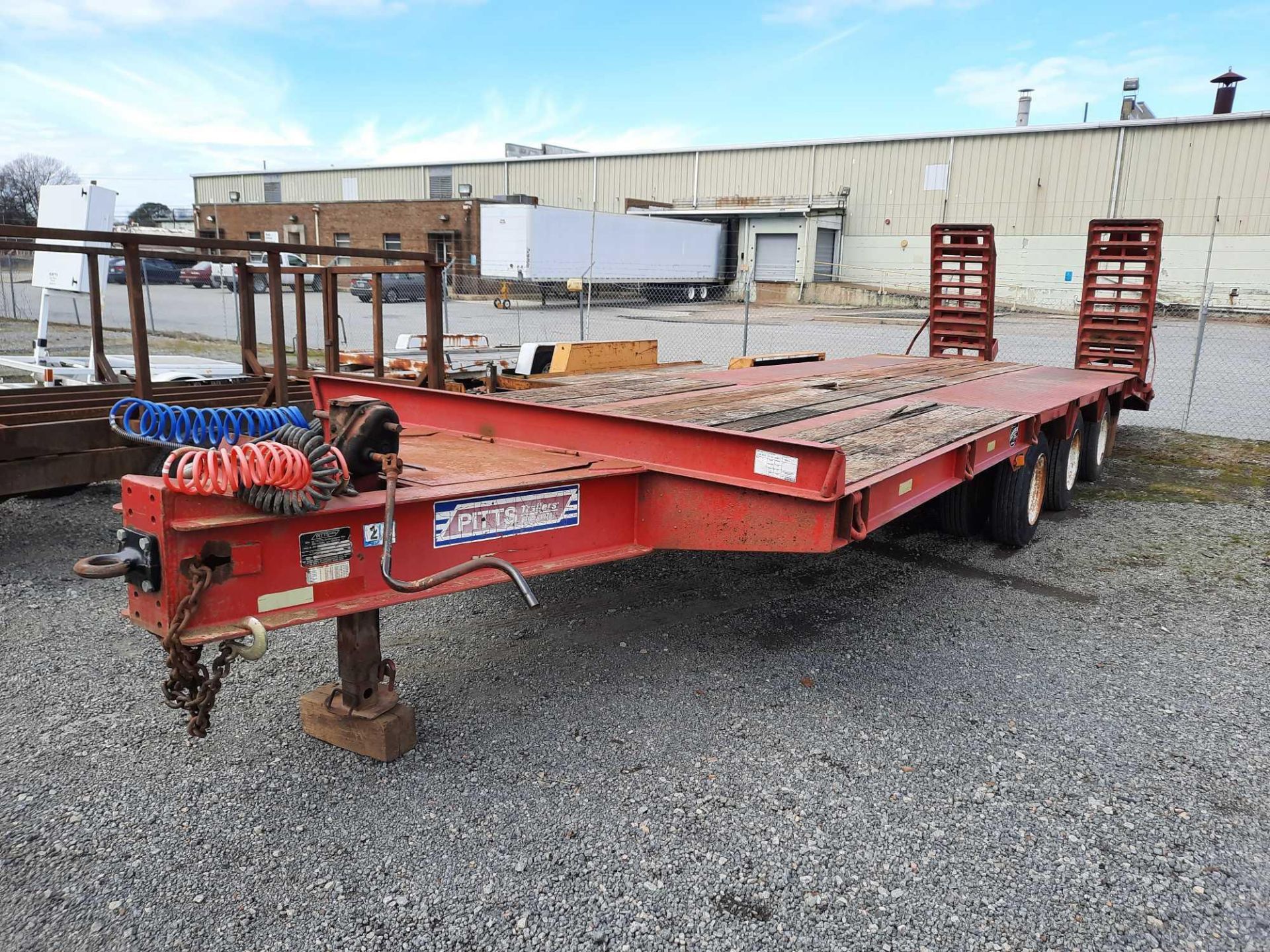 2004 PITTS TRI-AXLE TRAILER