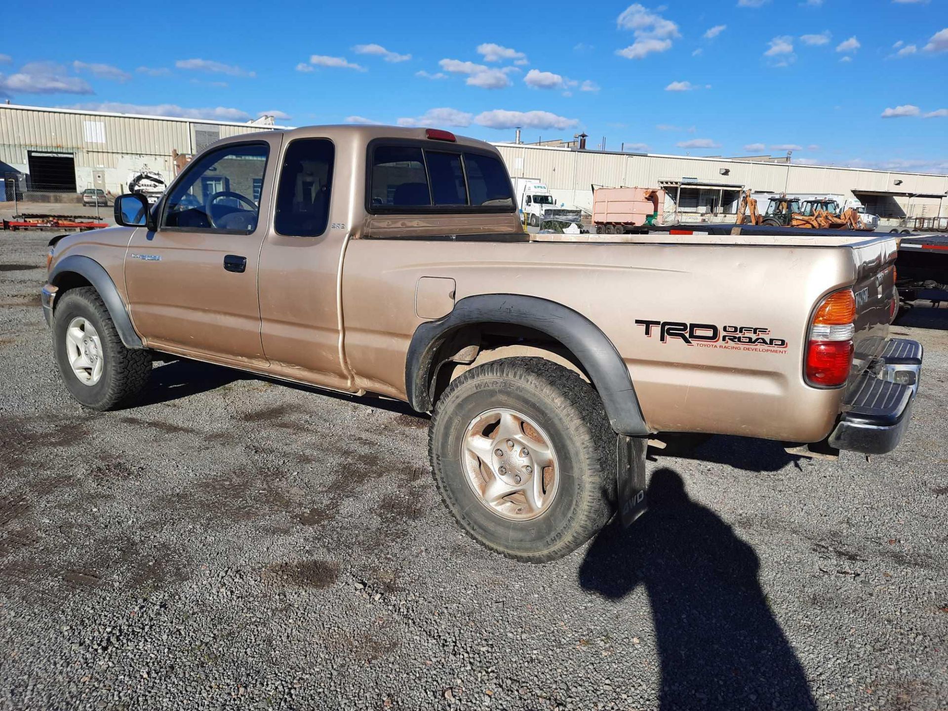 2001 TOYOTA TACOMA PICK UP - Image 2 of 19