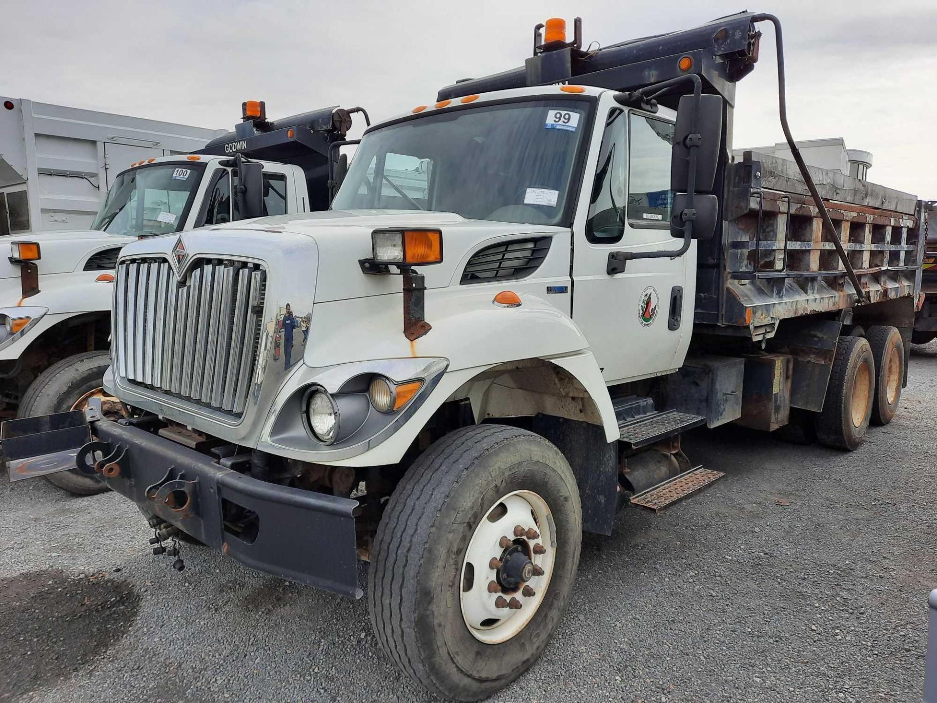 2009 INTERNATIONAL 7400 16' T/A DUMP TRUCK(HC UNIT: HC-2102-013)