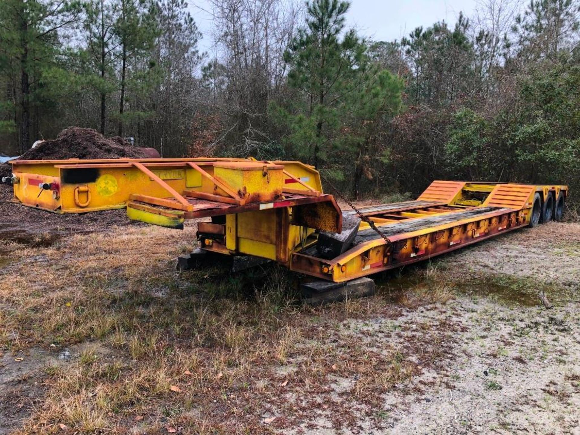 1992 ETNYRE 40 TON TRI/A LOWBOY TRAILER