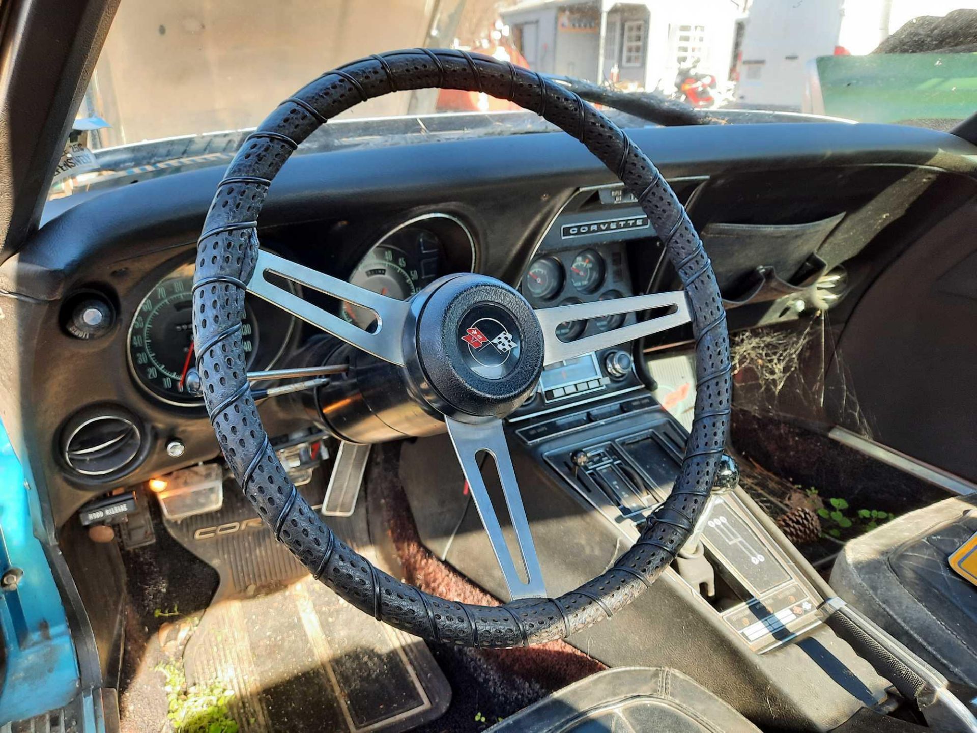 1969 CHEVROLET CORVETTE STINGRAY (INOPERABLE) - Image 10 of 18