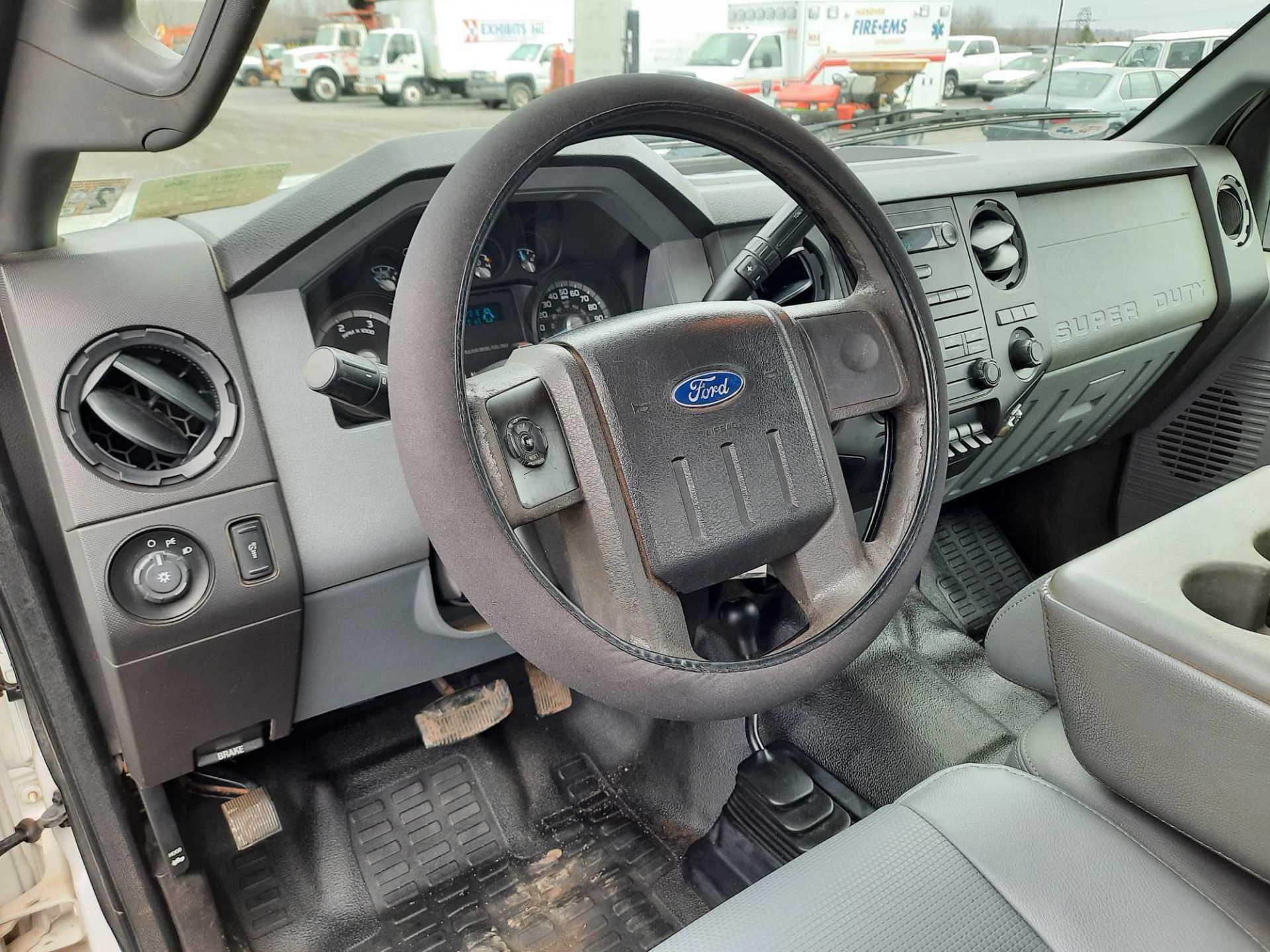 2011 FORD F450 DUALLY 4X4 SERVICE TRUCK - Image 8 of 27