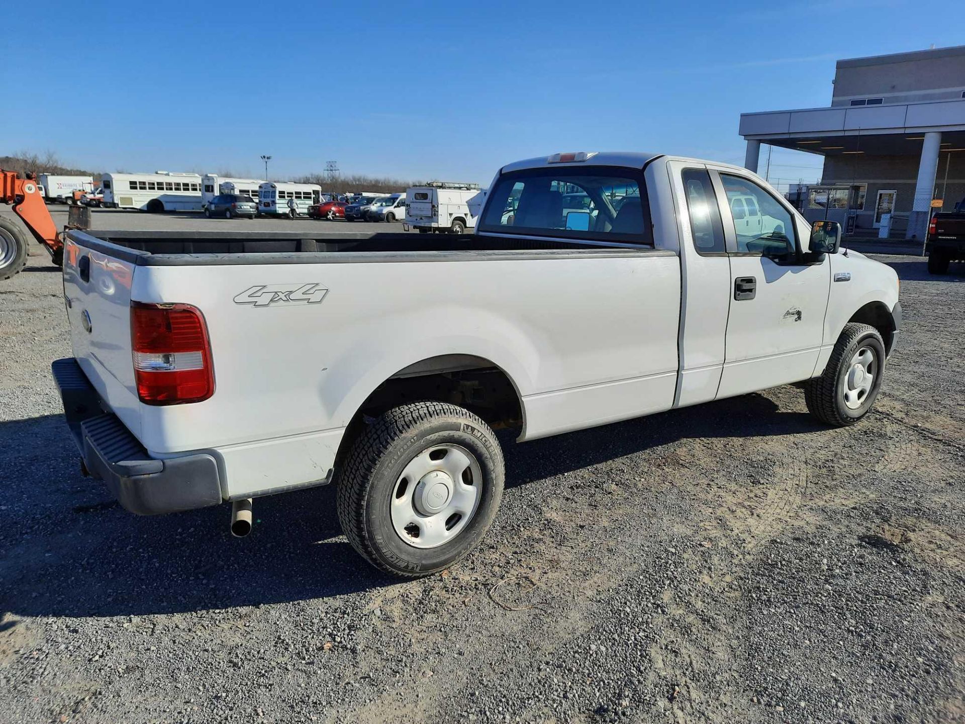 2005 FORD F-150 XL EXTRA CAB 4X4 - Image 3 of 17