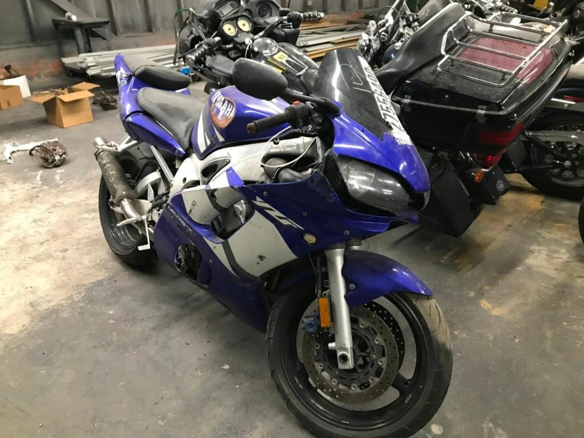 2002 YAMAHA YZF-R6 MOTORCYCLE (PARTS ONLY)