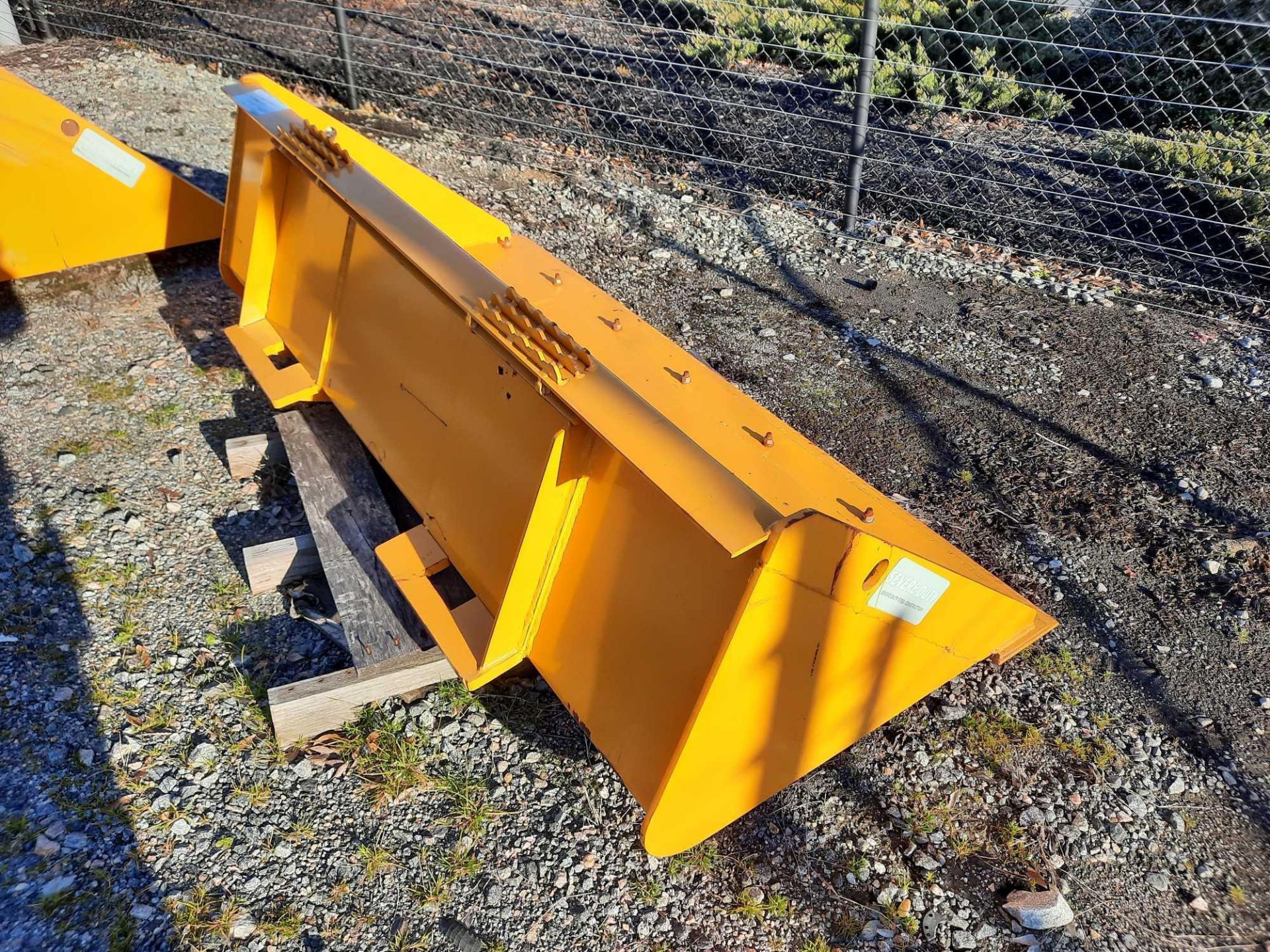 (1) 72" SEVERE SKID STEER BUCKET - Image 3 of 4