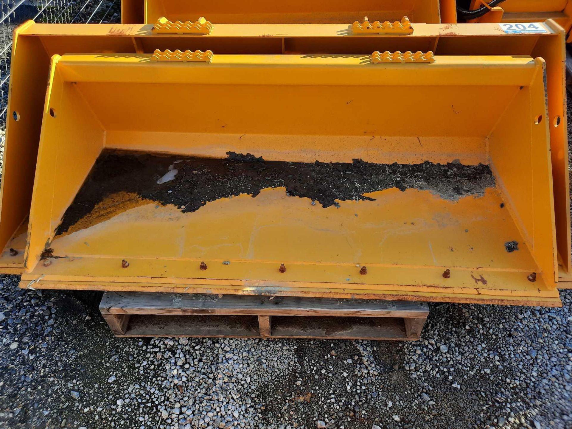 (1) 72" SEVERE SKID STEER BUCKET - Image 3 of 3