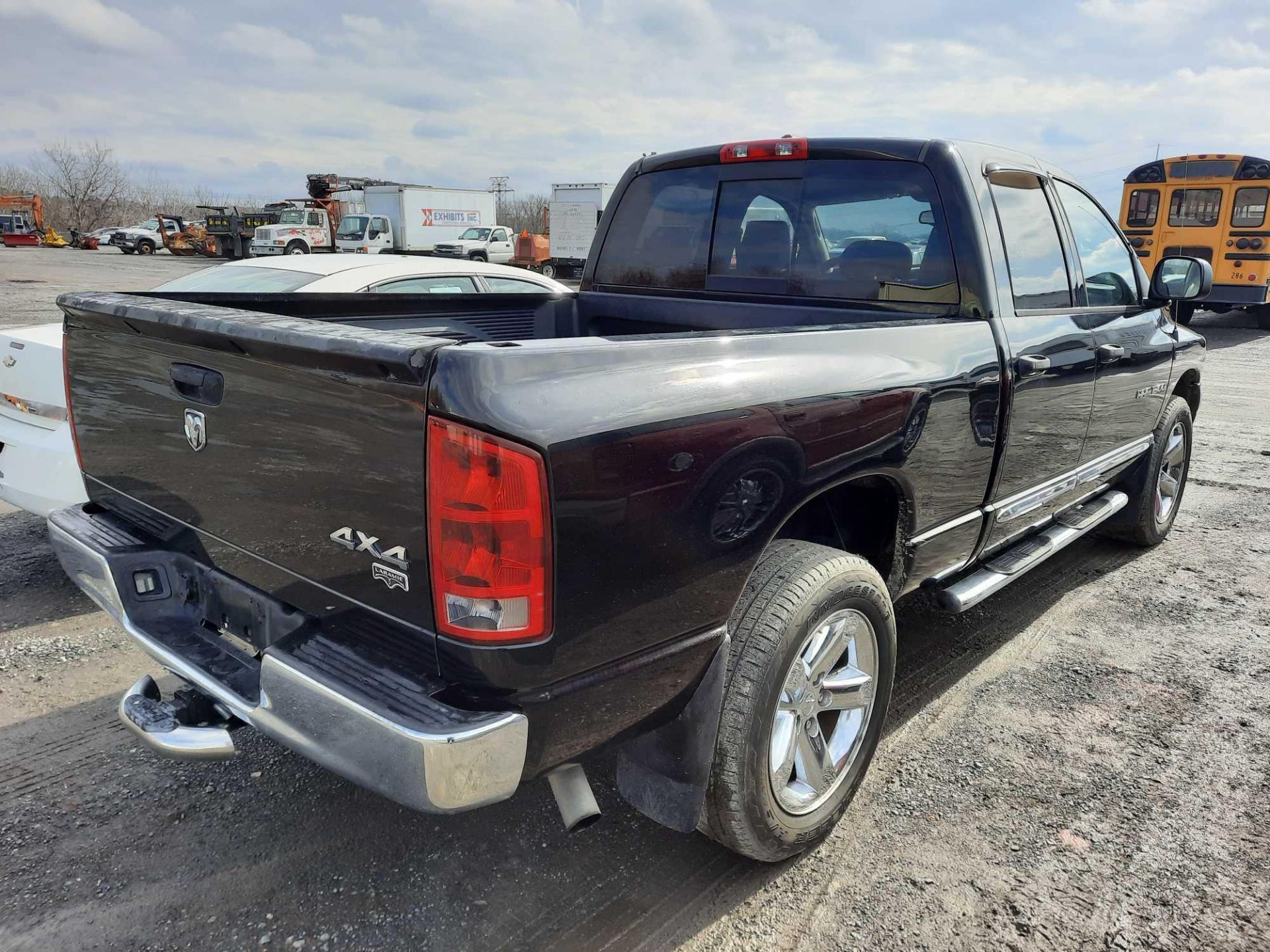 2006 DODGE RAM 1500 CREW CAB 4X4 PICKUP TRUCK - Image 3 of 18