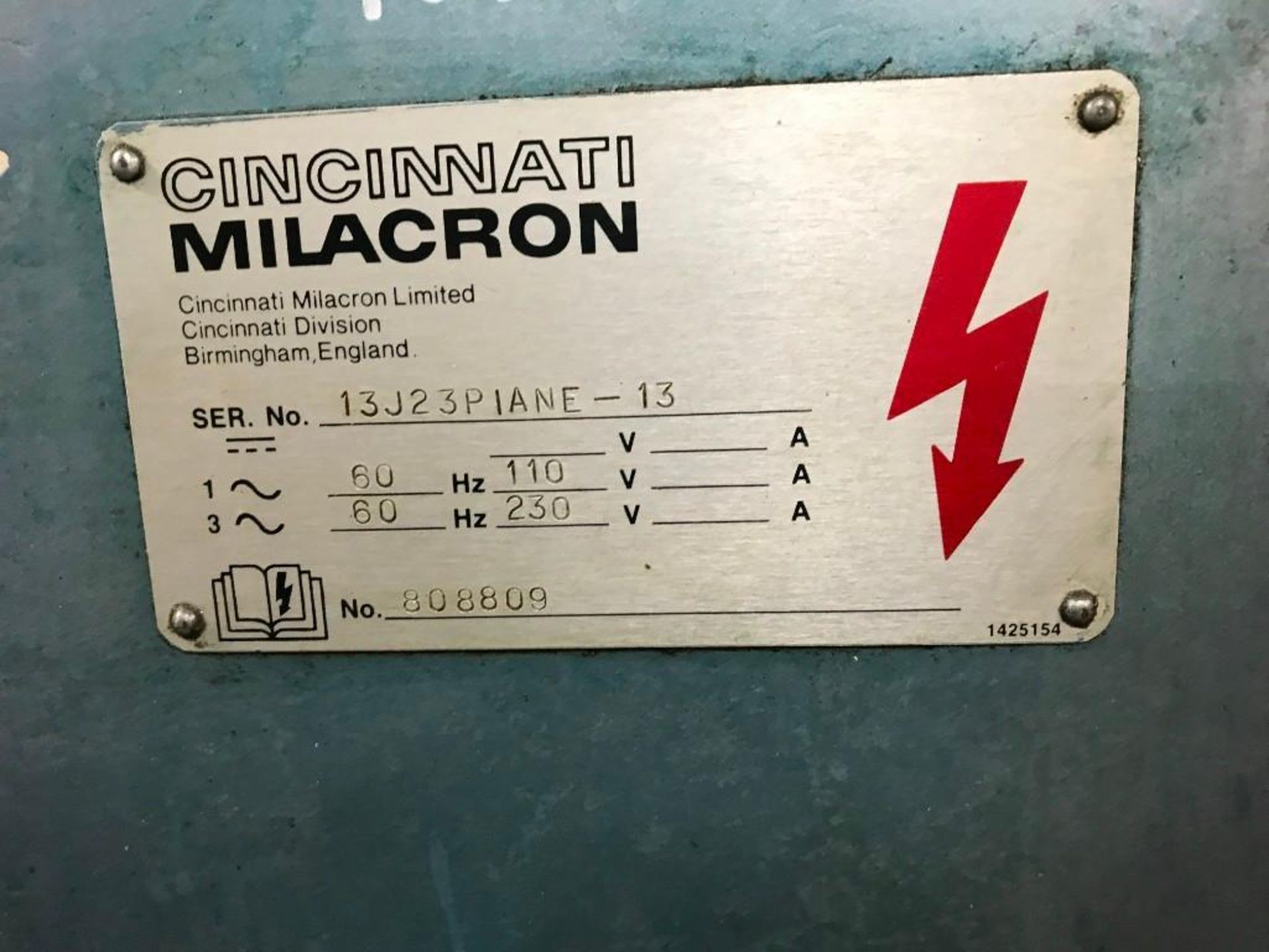 CINCINNATI MILACRON 808809 UNIVERSAL MILLING MACHINE - Image 3 of 19