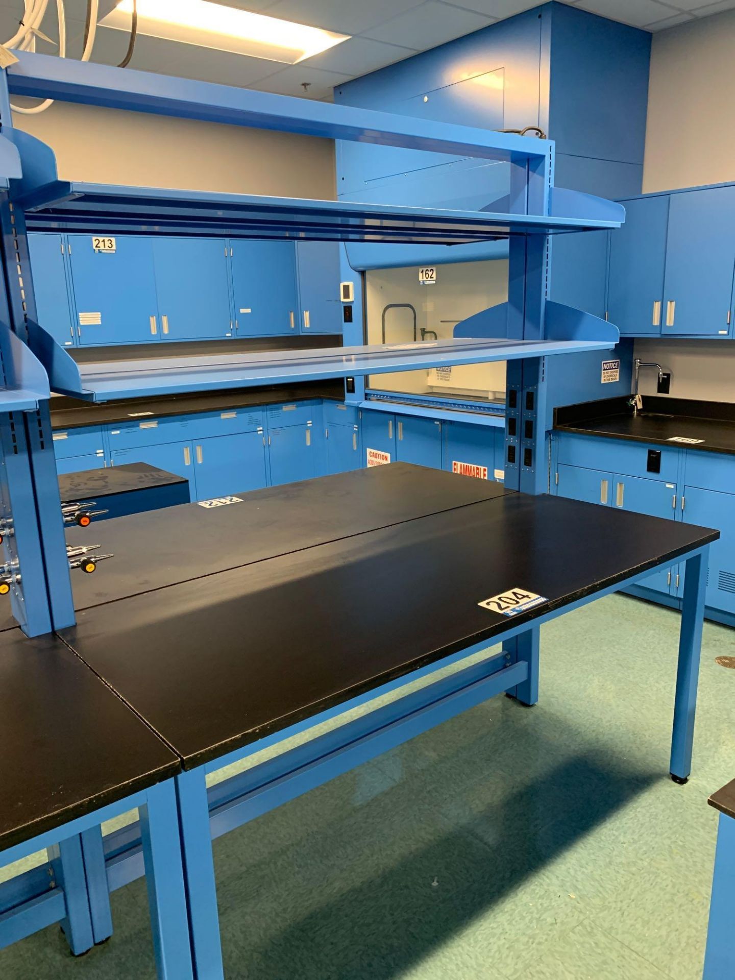 Like NEW AMS Metal Work Station with Electrical and Air connections. Two adjustable shelves. Made in