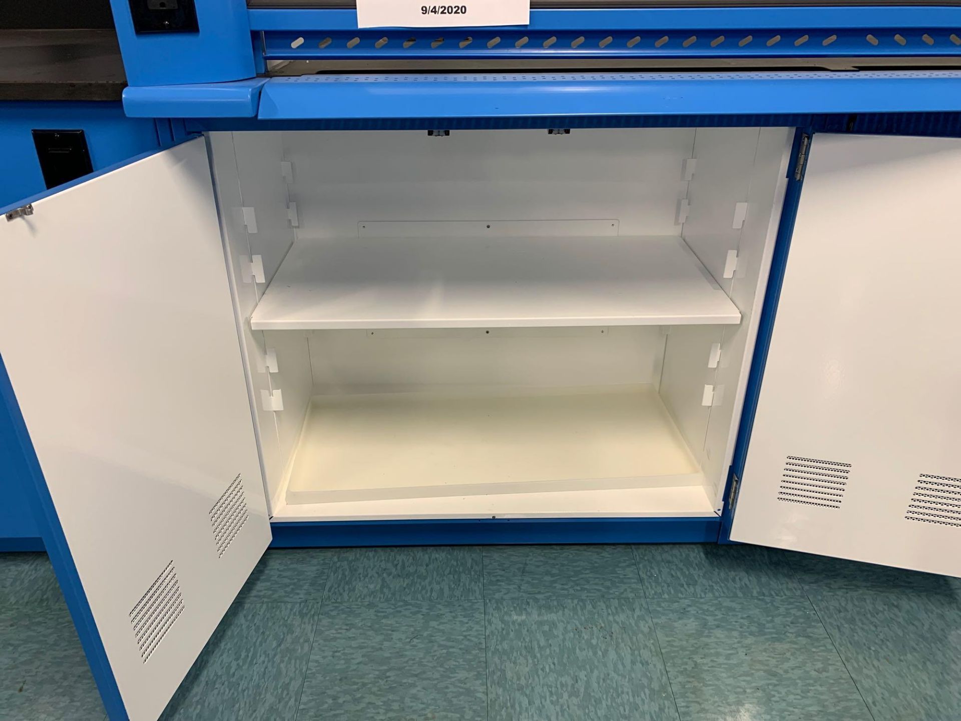 AMS Air Master System Fume Hood and Cabinets - Image 5 of 10
