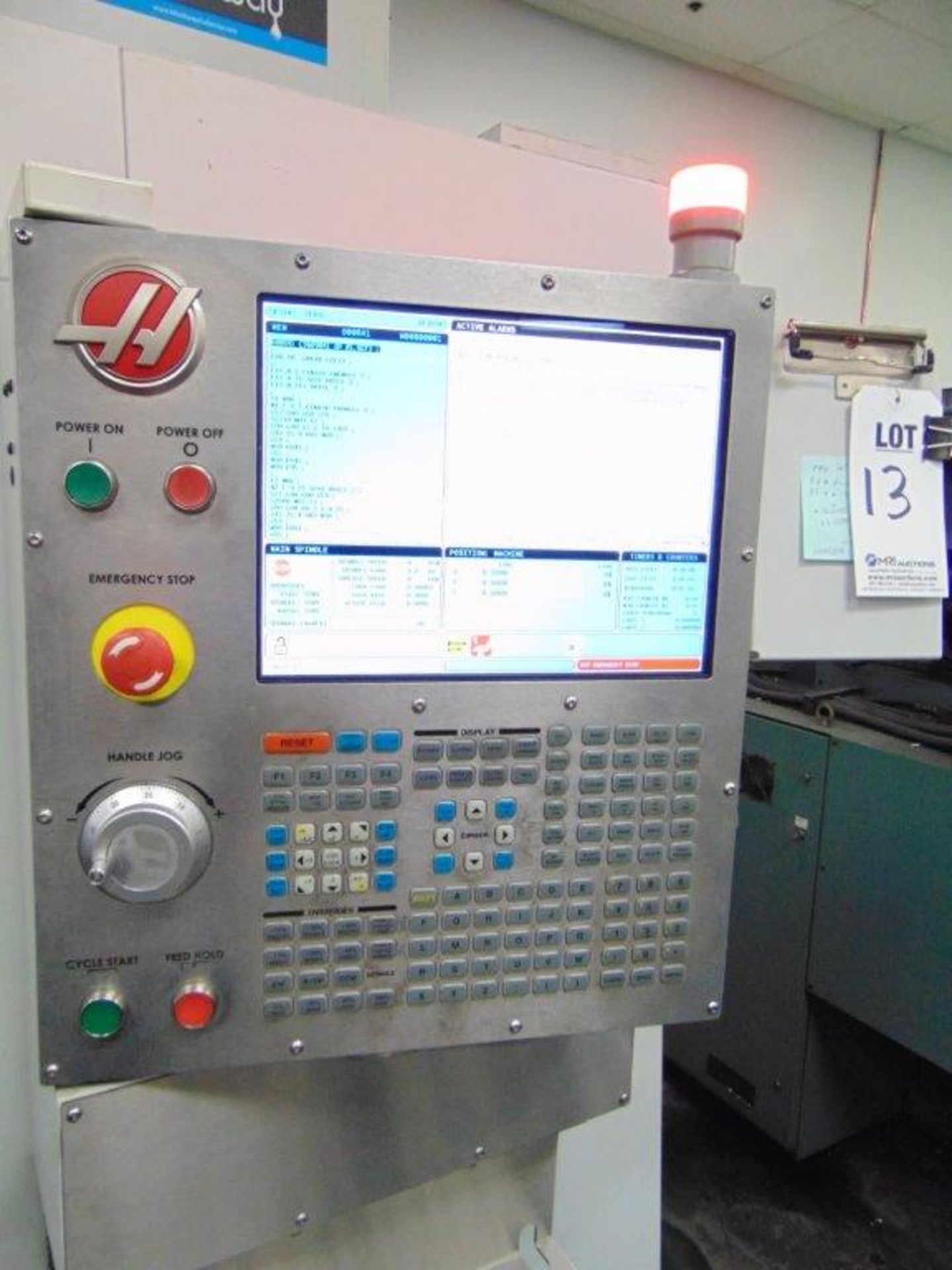 2014 HAAS VF-4SS, 30” X 16” X 20” TRAVELS, 12,000 RPM, USB PORT, BT-40 24 SIDE MOUNT TOOL CHANGER - Image 7 of 14