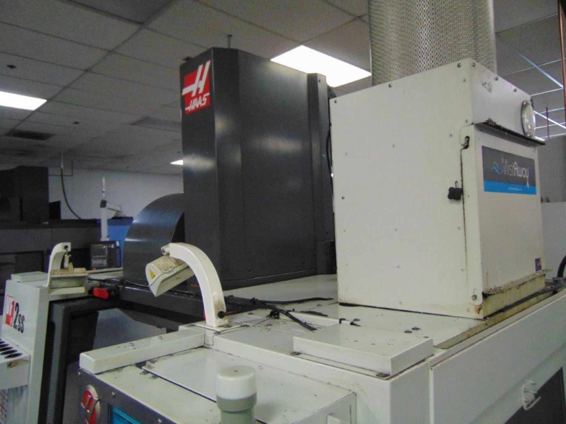 2012 HAAS VF-2SS CNC VERTICAL MACHINING CENTER, S/N 1097466, 30" x 16" x 20"TRAVELS, 30HP, 12,000RPM - Image 8 of 11