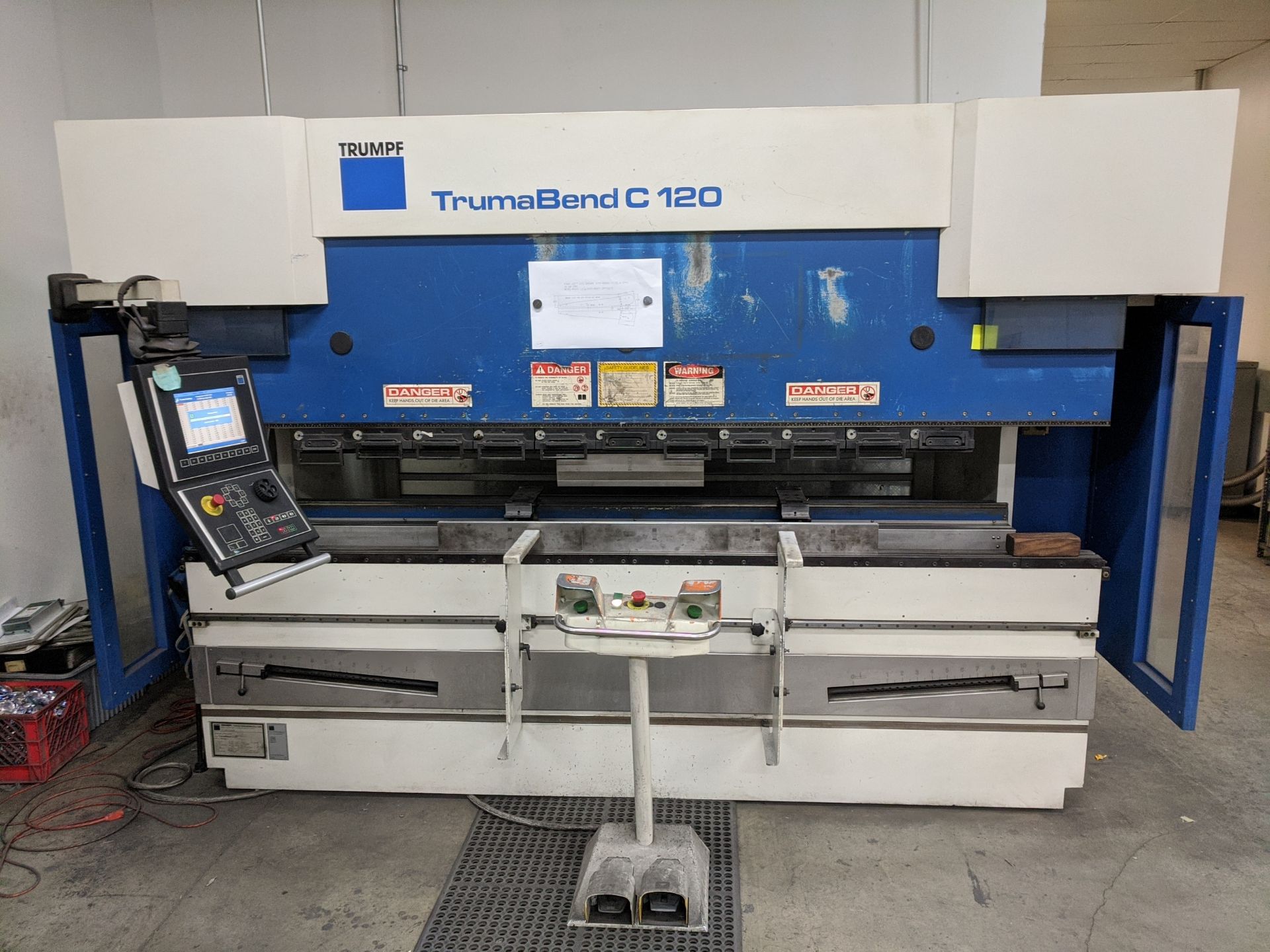 2006 TRUMPF TRUMABEND C120 HYDRAULIC PRESS BRAKE, S/N B0204A0031, 120 TON, 4-AXIS, 122” OVERALL - Image 7 of 8