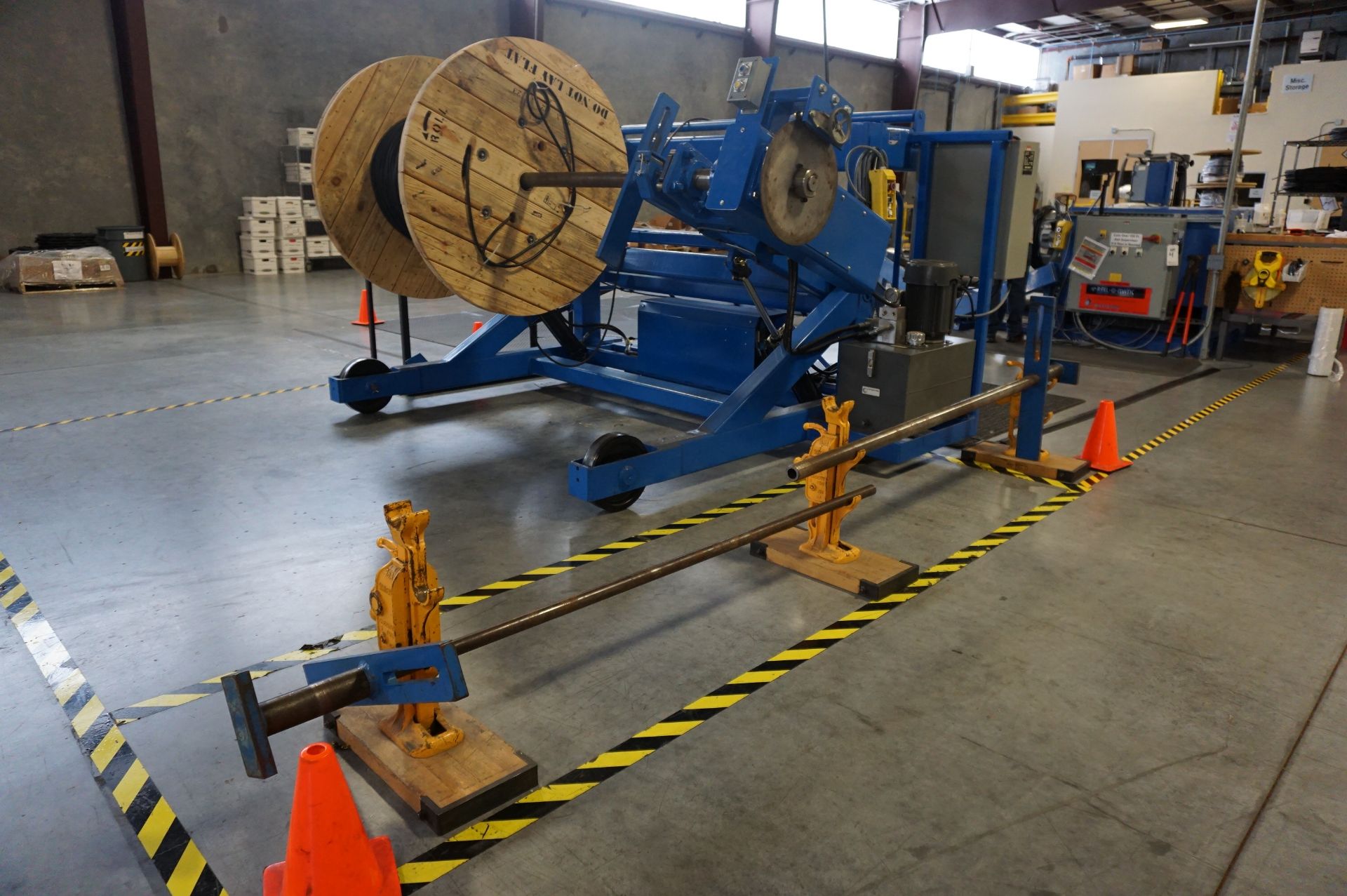 REELPOWER REEL COILING MACHINE, MODEL HJ8-015, S/N 62476-1-1, CAPACITY 8,000, WITH VARIED SIZE - Image 2 of 6