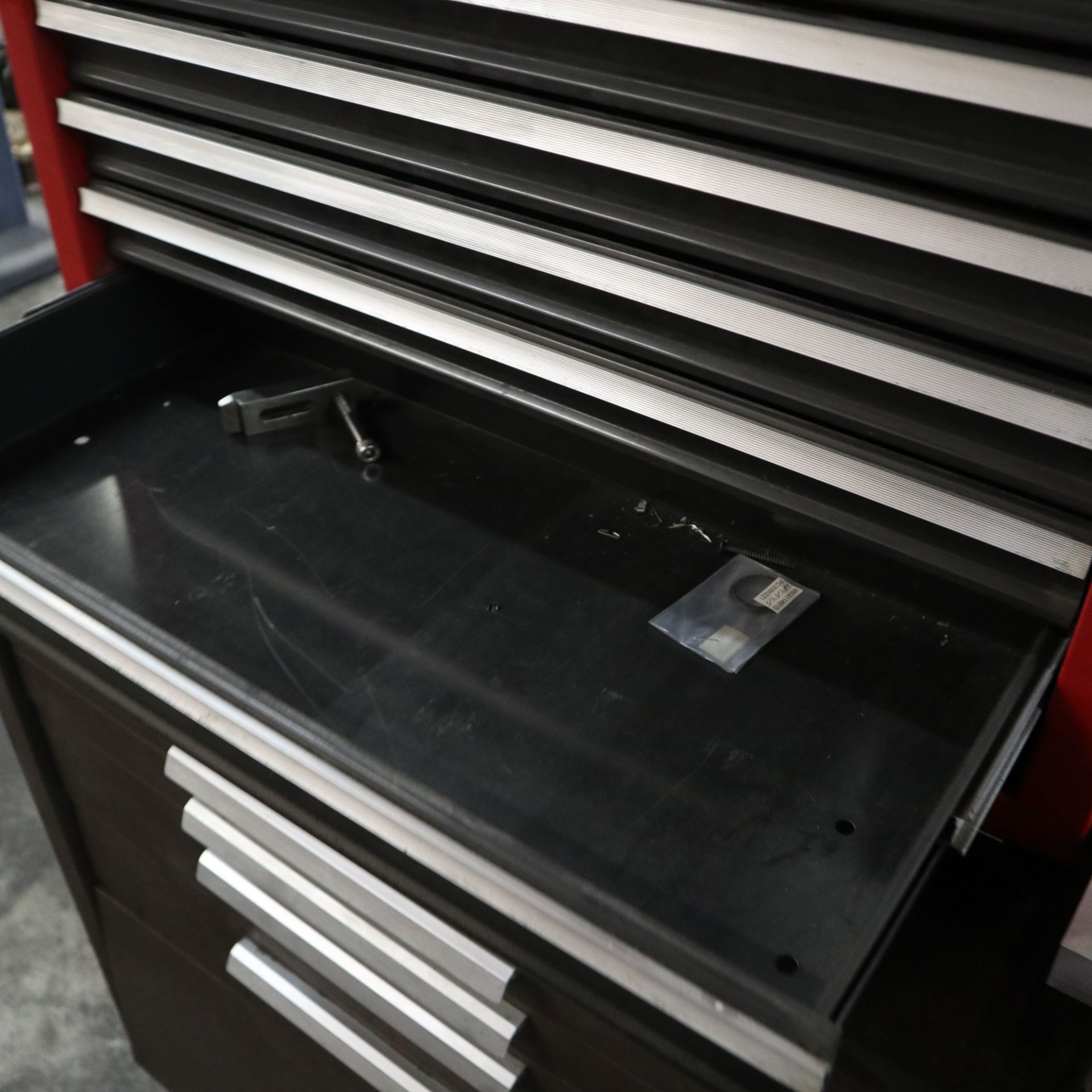 LOT TO INCLUDE: (1) CRAFTSMAN TOOLBOX 9 DRAWER WITH MISC. WRENCHES, SOCKETS, AND TOOLING - Image 9 of 14
