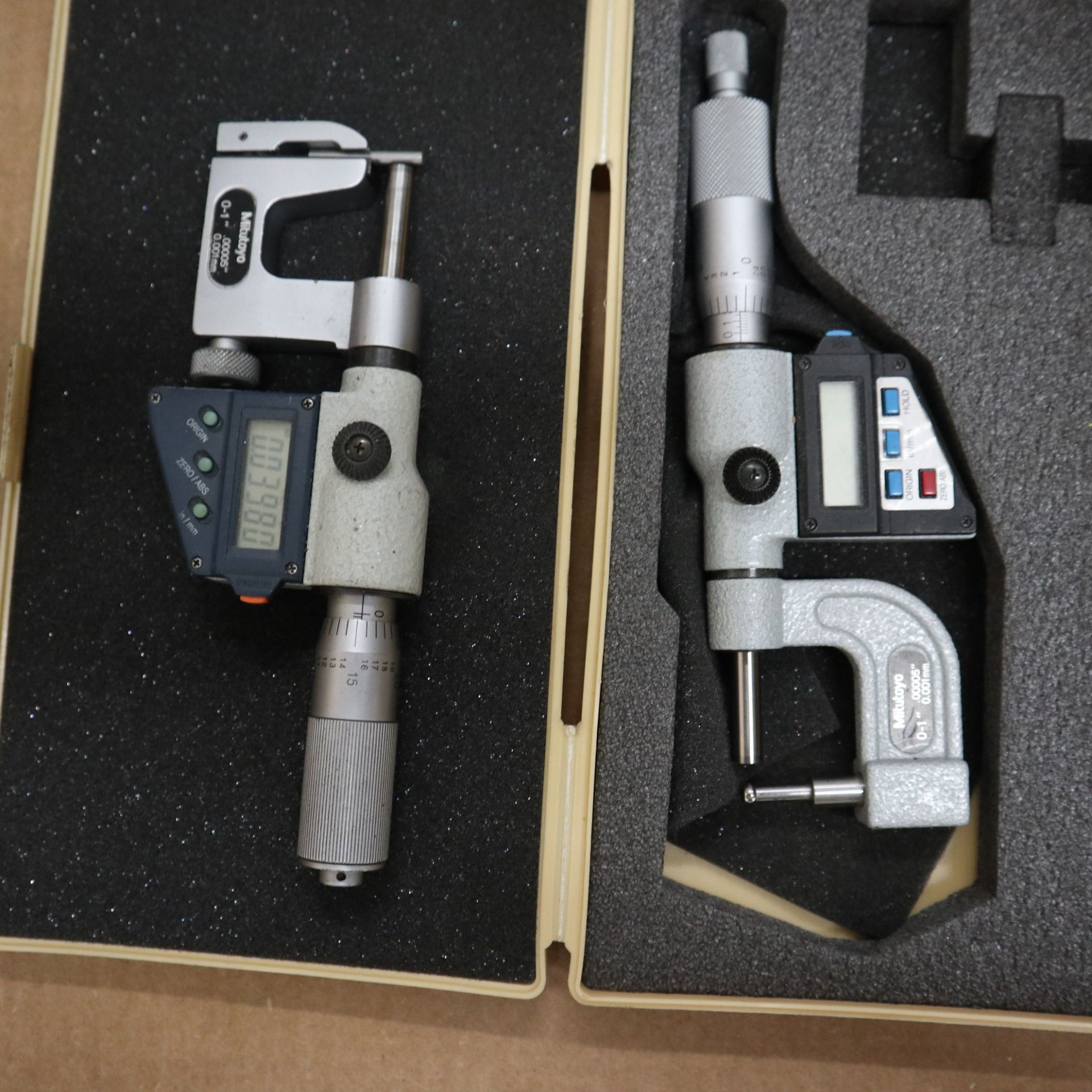 LOT INCLUDE: MISC. MITUTOYO ANVIL MICROMETERS - Image 4 of 4