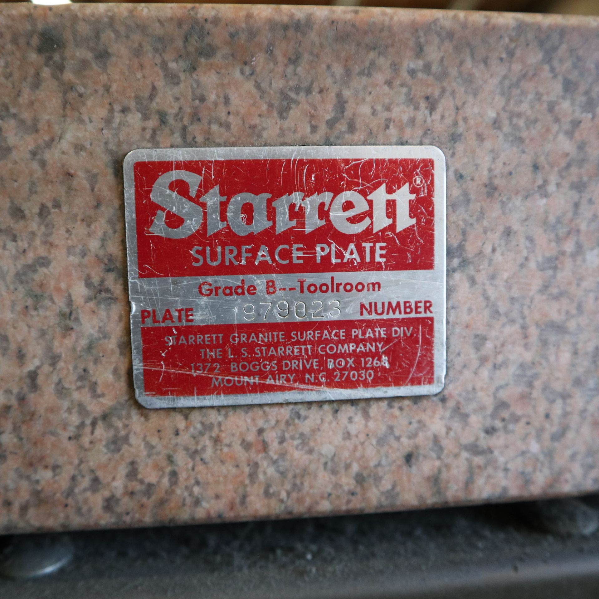 LOT TO INCLUDE: MISC. GRANITE BLOCKS, GRANITE INSPECTION TABLE 24" X 18", GRANITE STEP BLOCK - Image 4 of 7