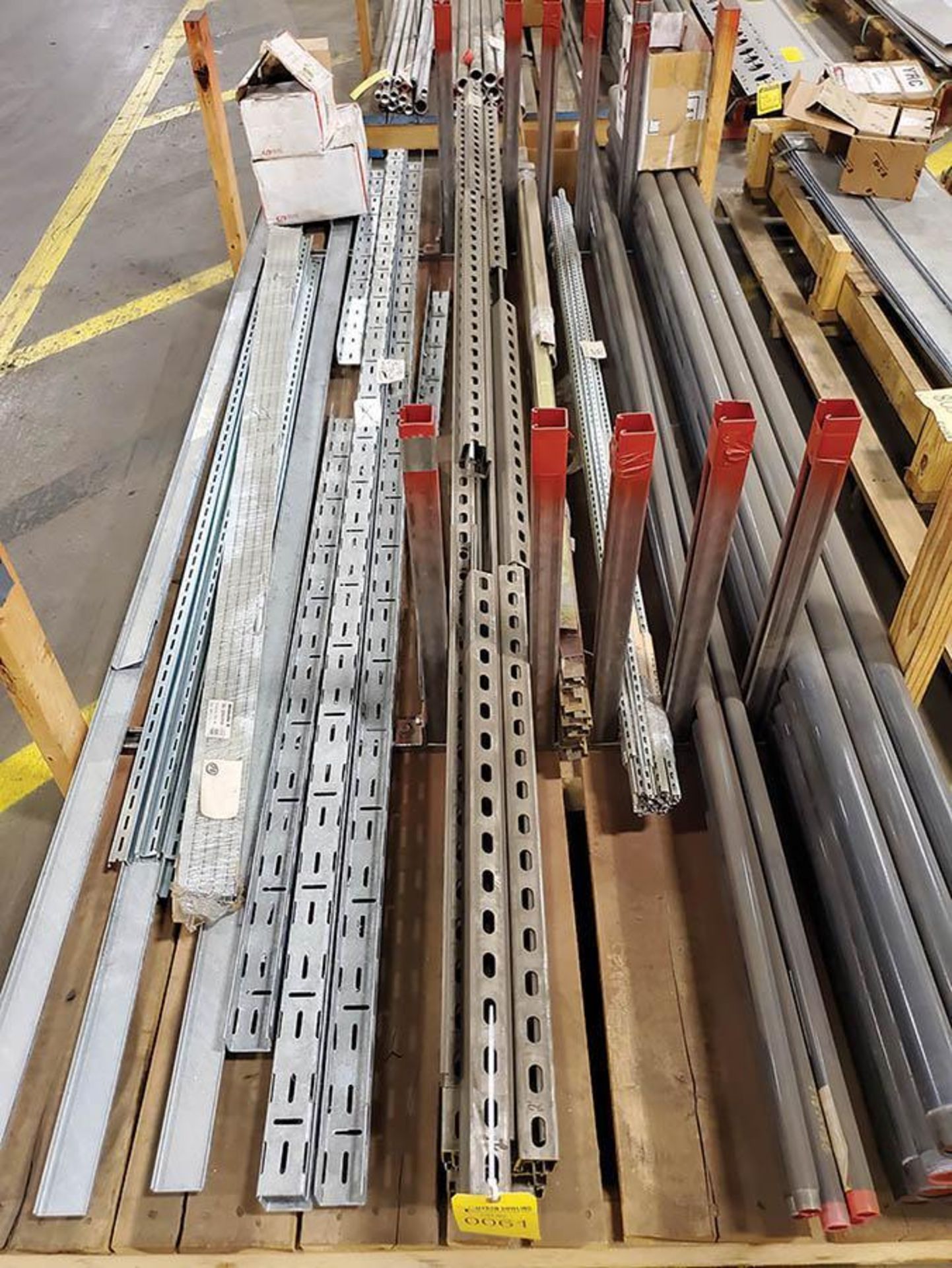 LOT OF ASSORTED DINRAIL, UNISTRUT, PVC, COATED AND HEAVY WALL CONDUIT, AND CHANNEL CABLE TRAY - Image 2 of 6