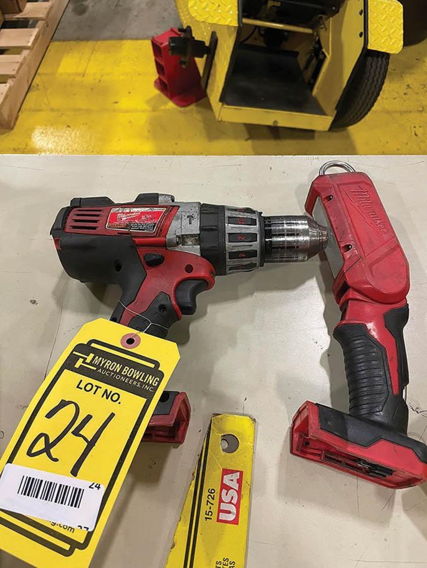 ASSORTED CORDLESS MILWAUKEE TOOLS: 18 V. 1/2 HAMMER DRILL, FLASHLIGHT, M12 CHARGER