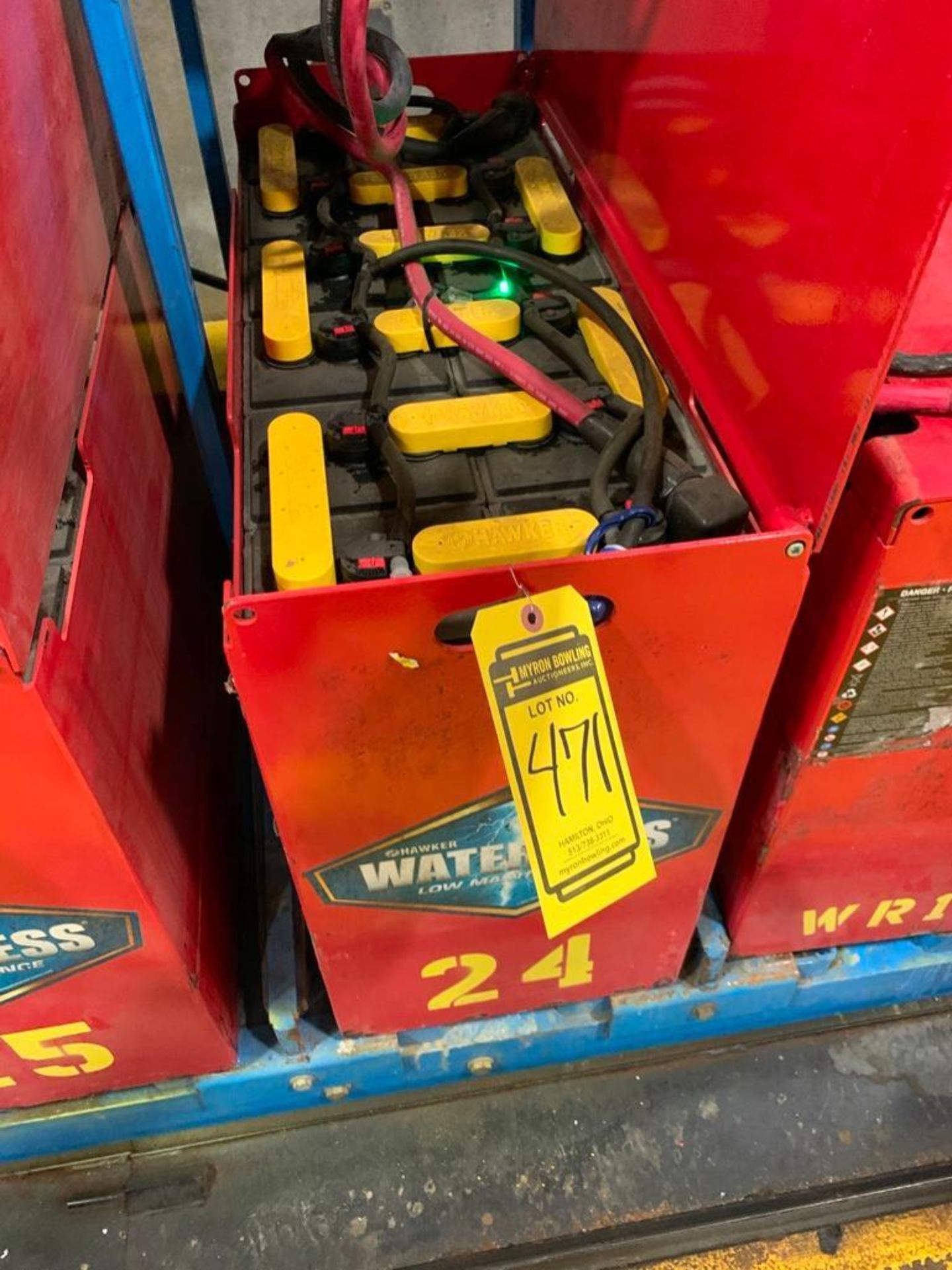 24 V. INDUSTRIAL BATTERY, APPROXIMATE WEIGHT: 1,000 LBS.
