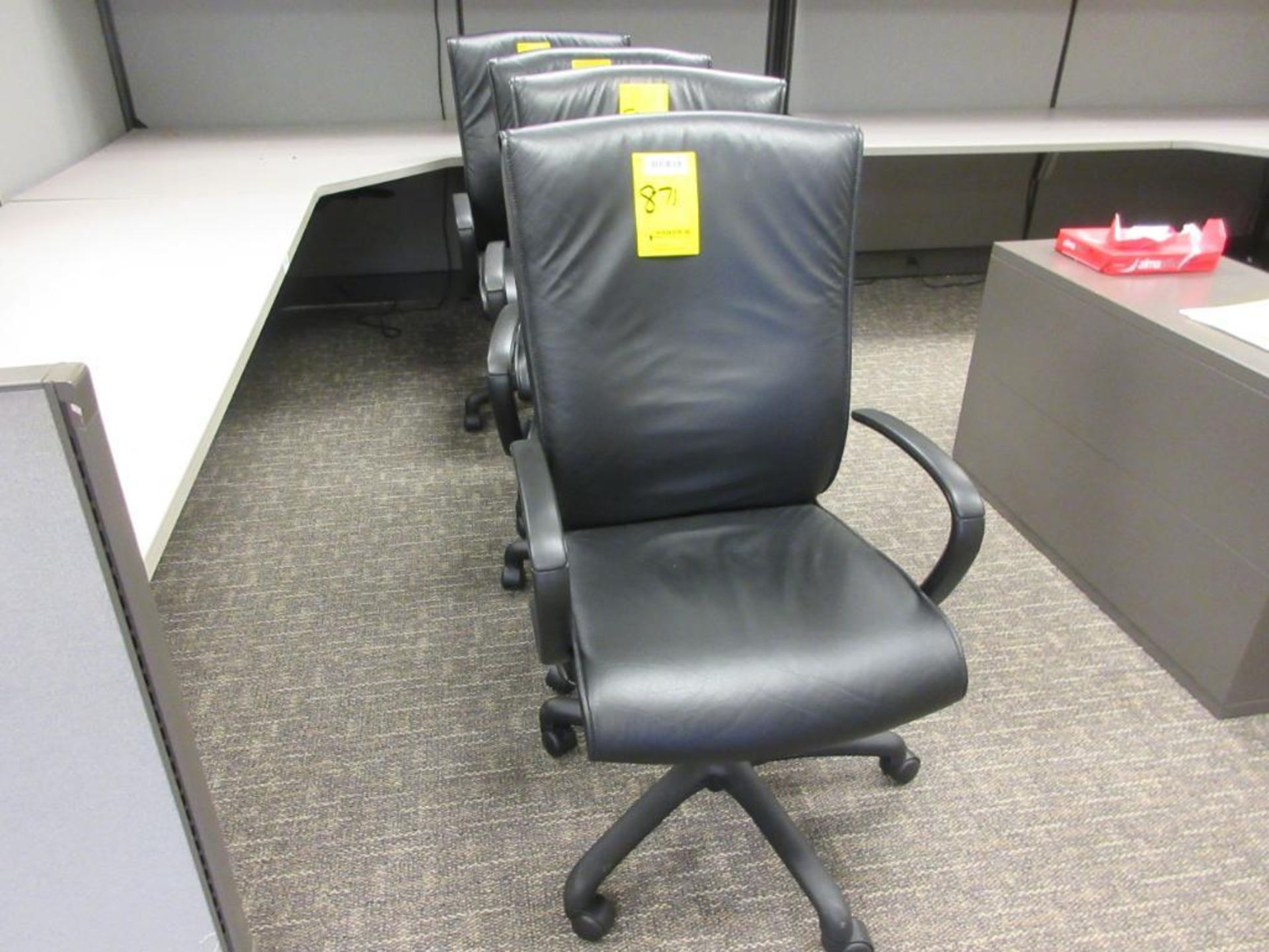 (8) PAOLI OFFICE CHAIRS