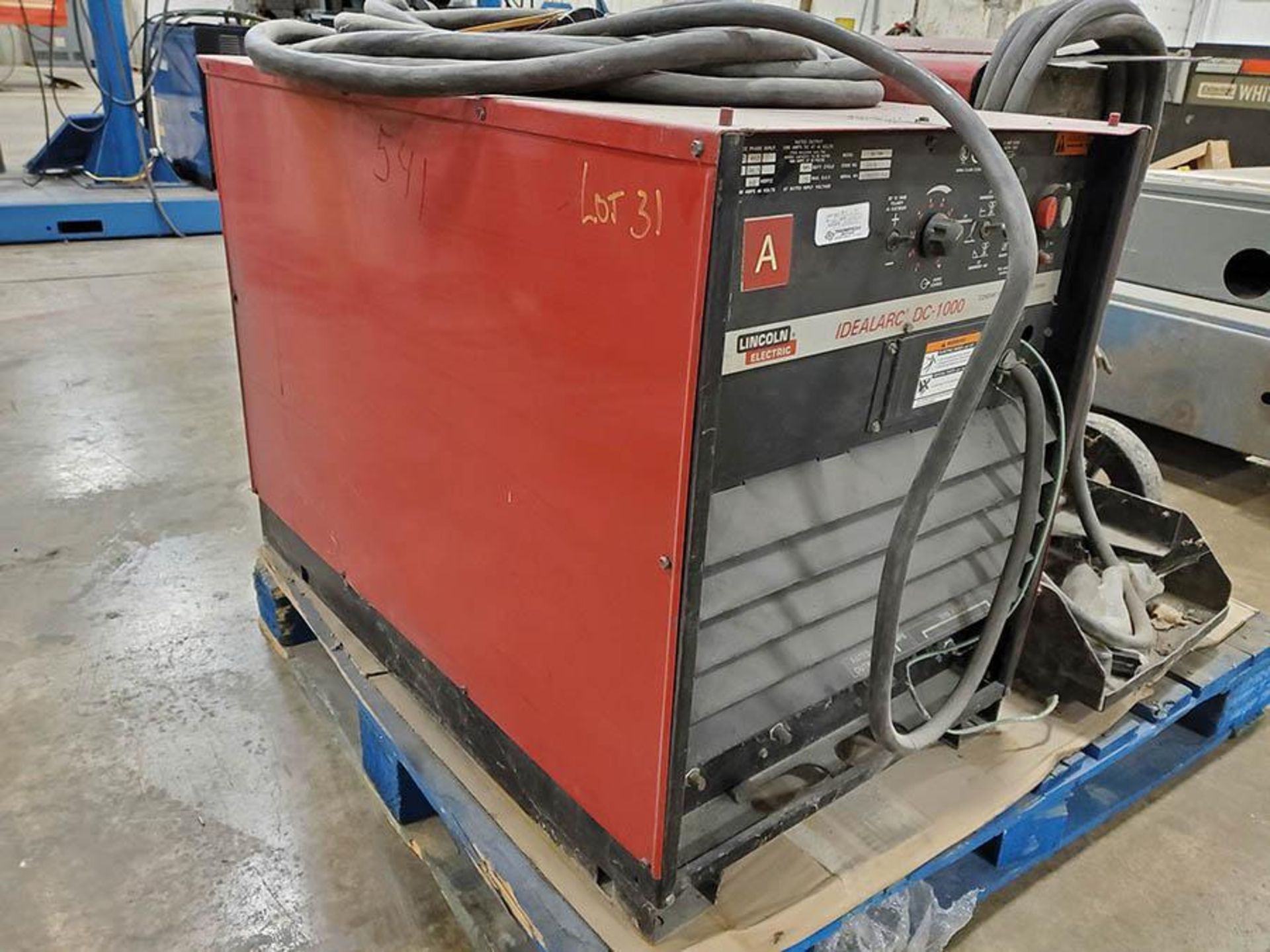 LINCOLN DC-1000 CV-CC DC ARC WELDER