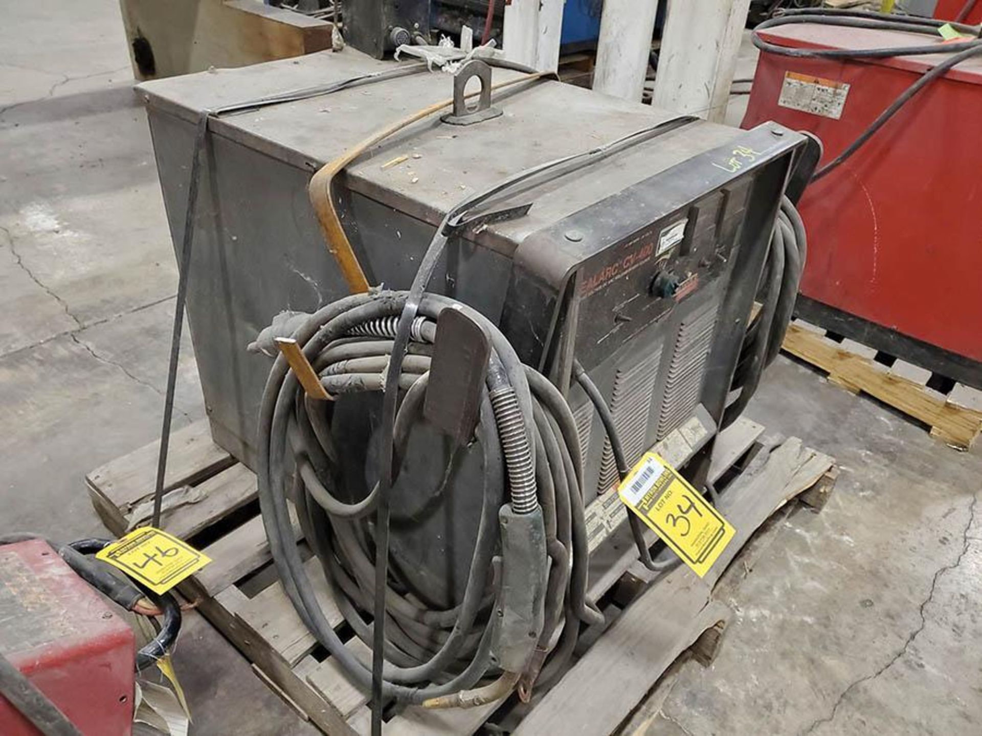 LINCOLN IDEALARC CV-400 CV-DC ARC WELDER - Image 4 of 6