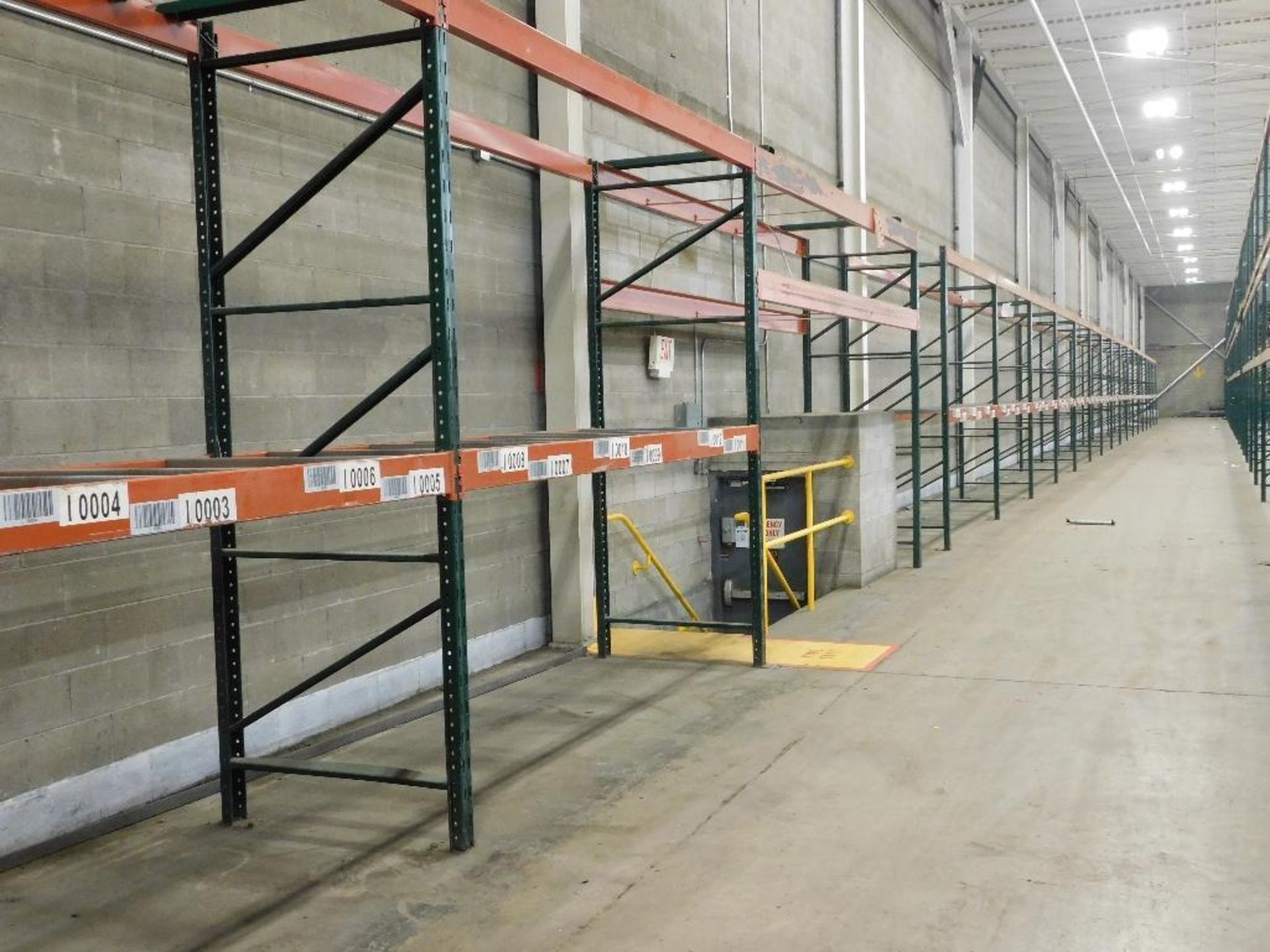 (23X) SECTIONS OF PALLET RACKING, (23) 10 FT. UPRIGHTS, (46) 5 1/2 IN. X 132 IN. HORIZONTAL BEAMS, 4