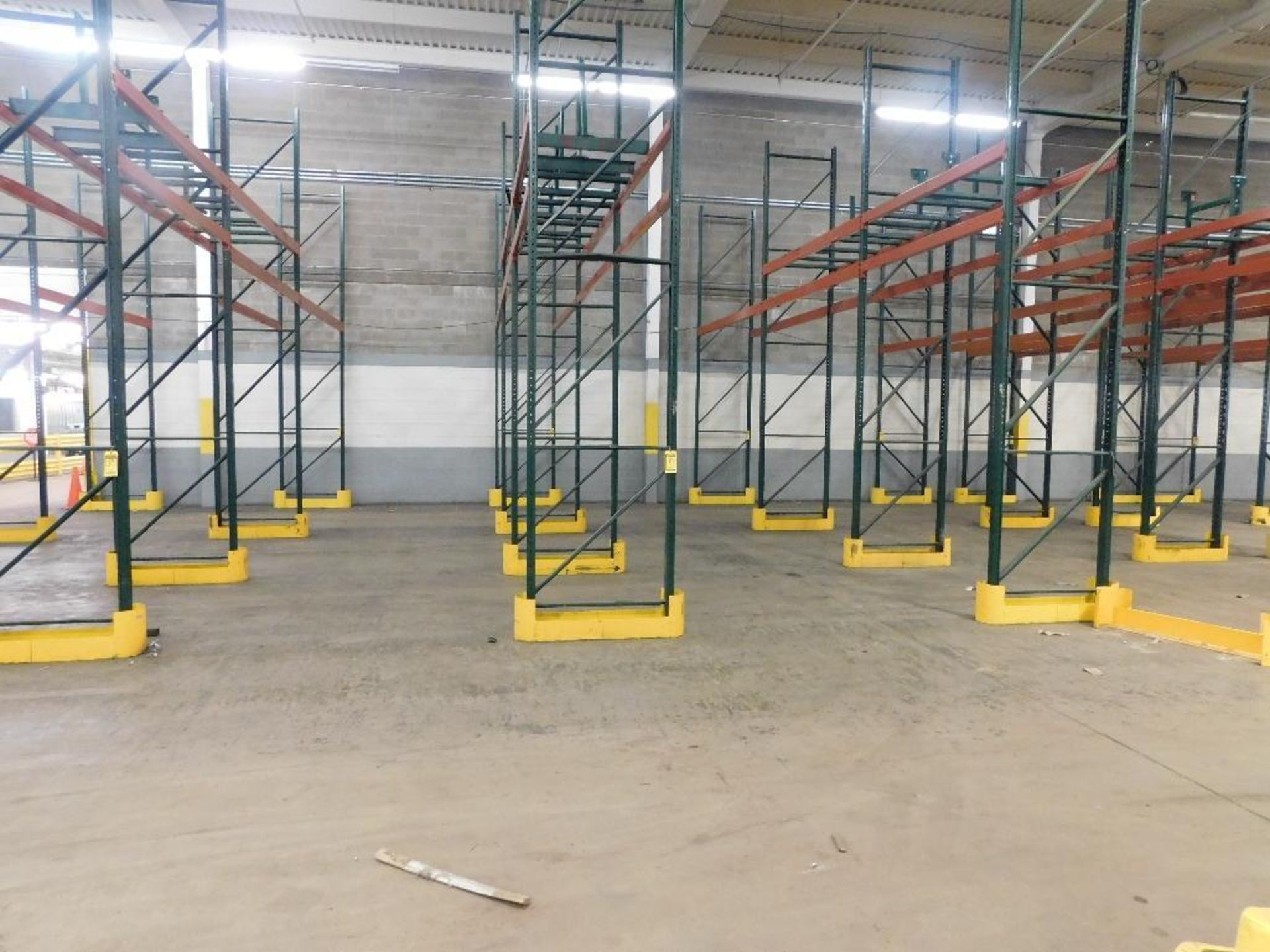 (17X) SECTIONS OF RIDG-U-RAK PALLET RACKING, (23) 18 FT. UPRIGHTS, (9) 4 1/2 IN. X 96 IN. HORIZONTAL - Image 3 of 3