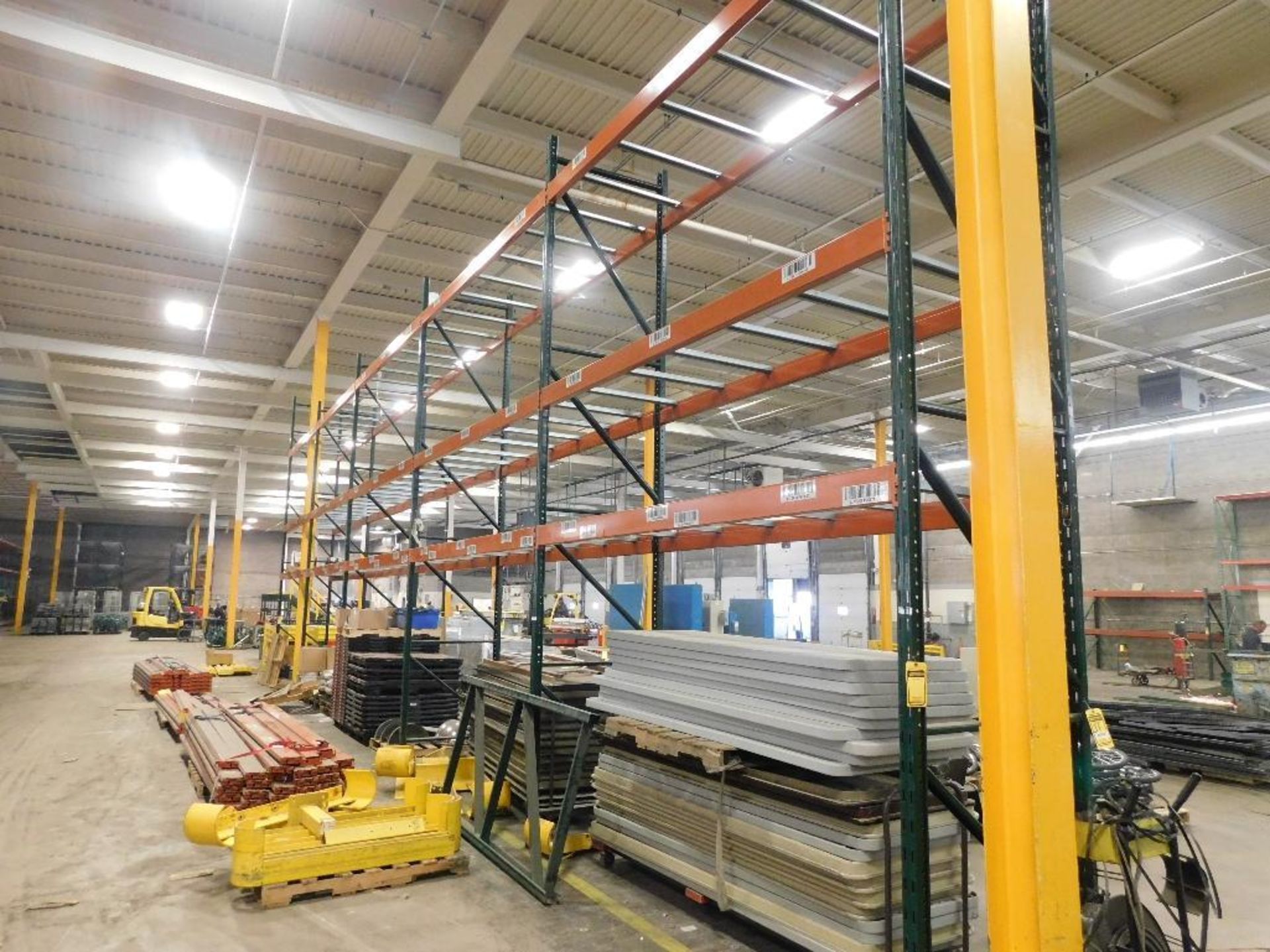 (5X) SECTIONS OF RIDG-U-RAK PALLET RACKING, (2) 20 FT. UPRIGHTS, (4) 17 FT. 4 IN. UPRIGHTS, (30) 5 1 - Image 2 of 2