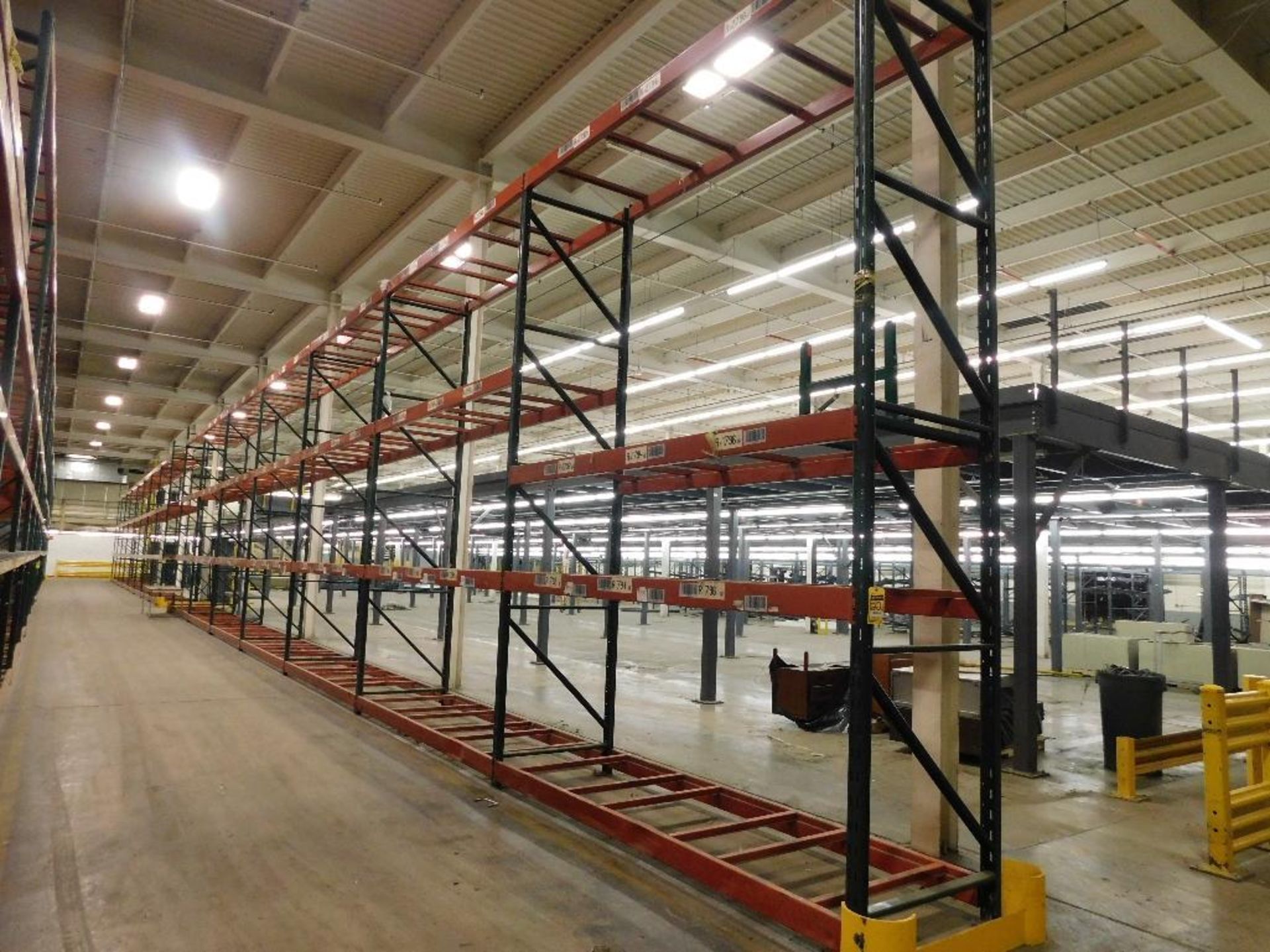 (7X) SECTIONS OF RIDG-U-RAK PALLET RACKING, (1) 20 FT. UPRIGHT, (1) 17 FT. 4 IN. UPRIGHT, (6) 16 FT. - Image 3 of 4